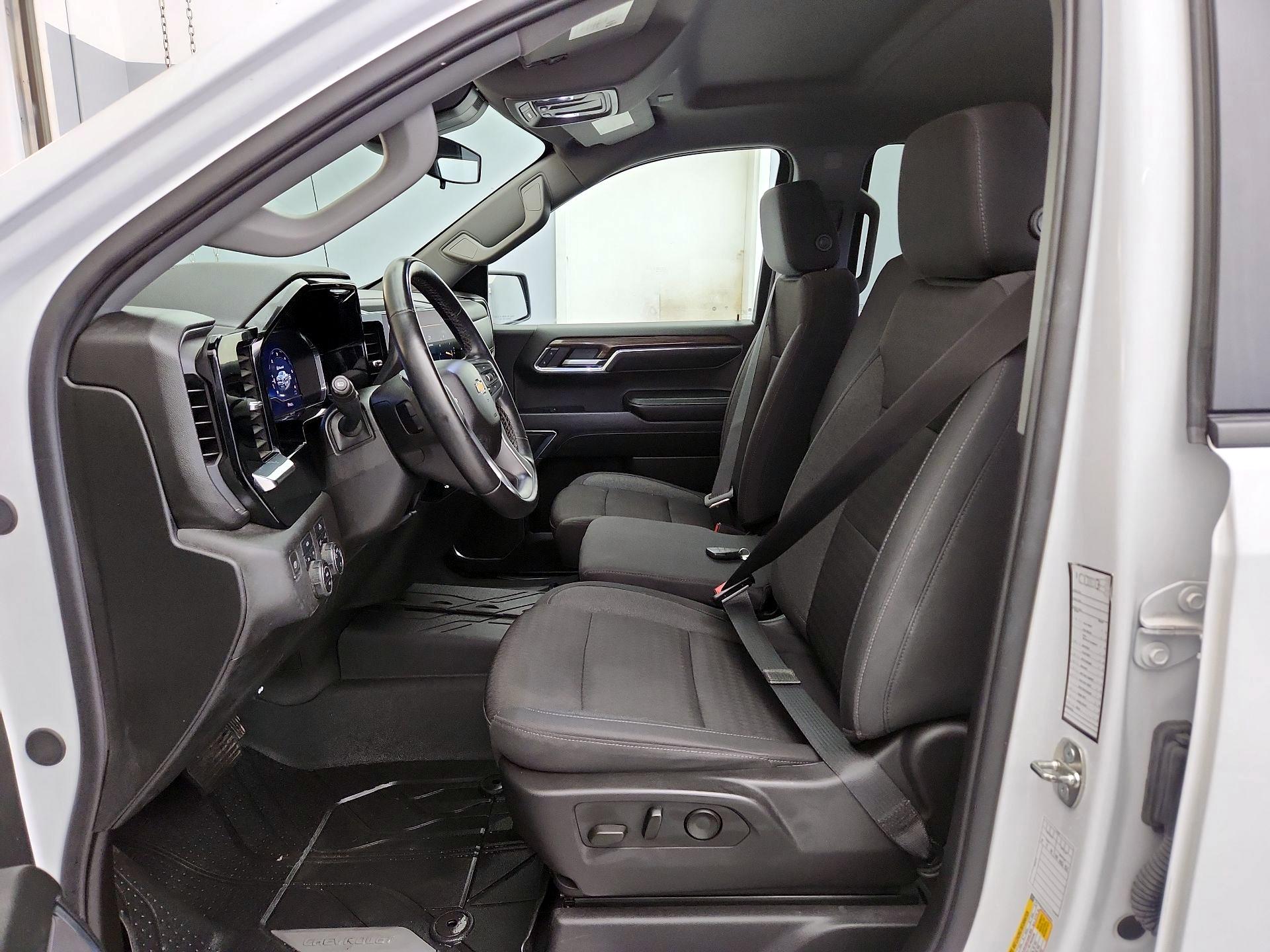 Thumbnail: 2024 Chevrolet Silverado 1500 - 11