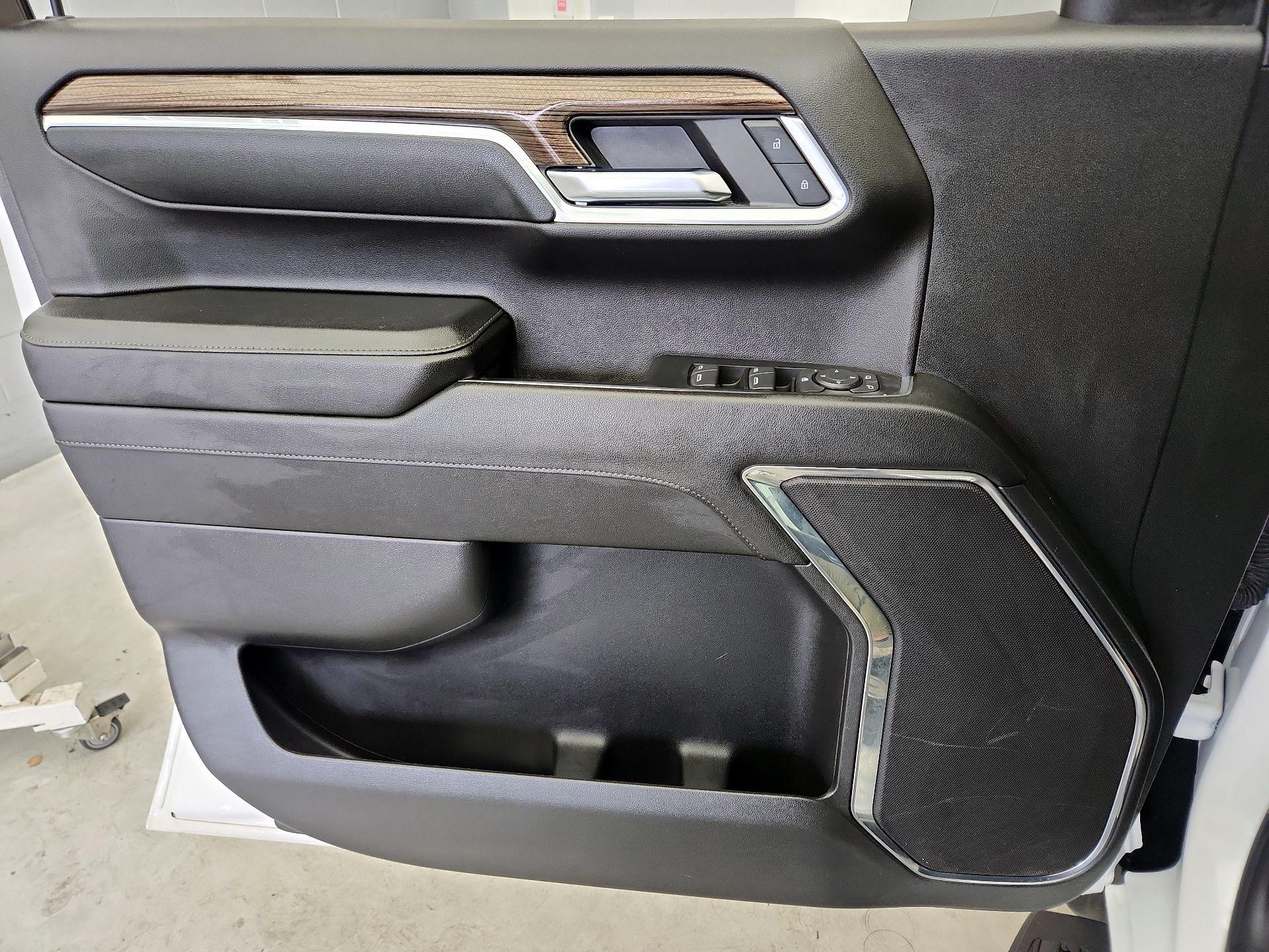 Thumbnail: 2024 Chevrolet Silverado 1500 - 12