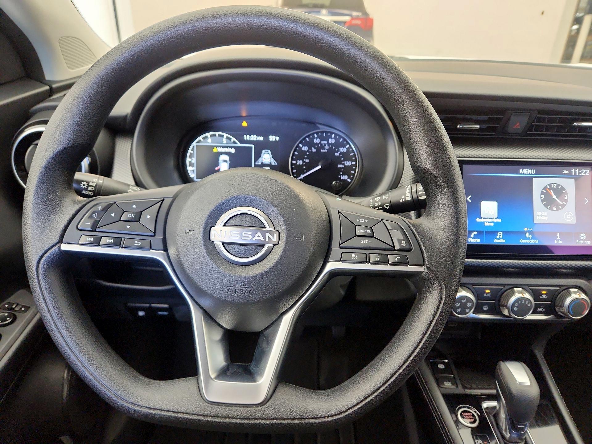 Thumbnail: 2024 Nissan Kicks - 10