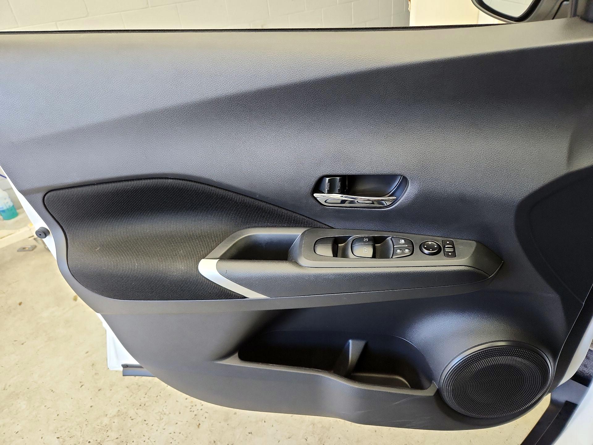 Thumbnail: 2024 Nissan Kicks - 12