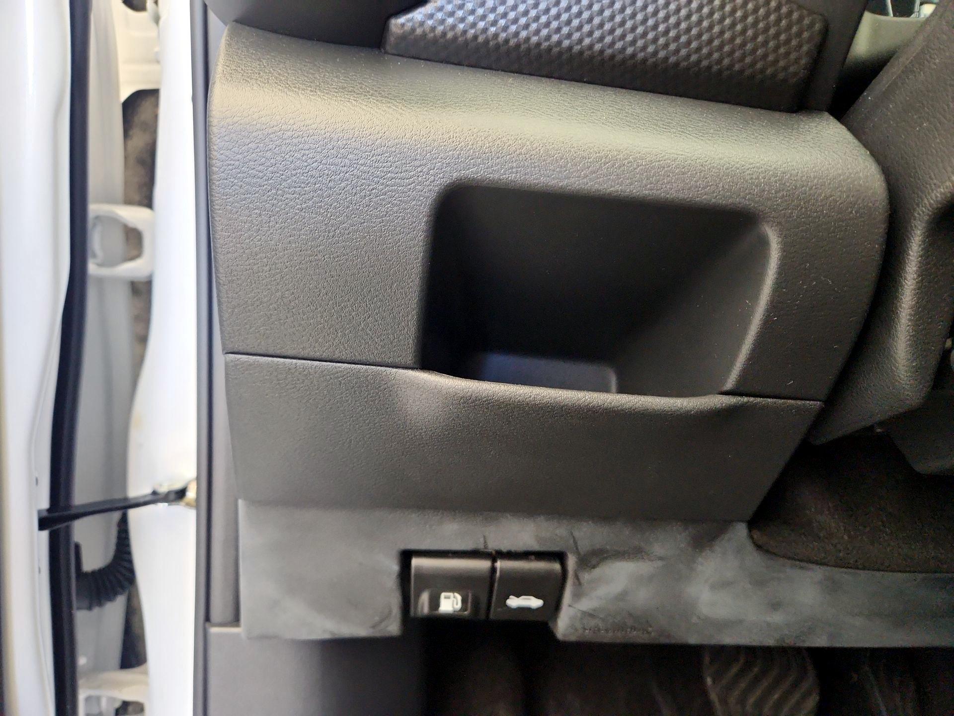 Thumbnail: 2024 Nissan Kicks - 13