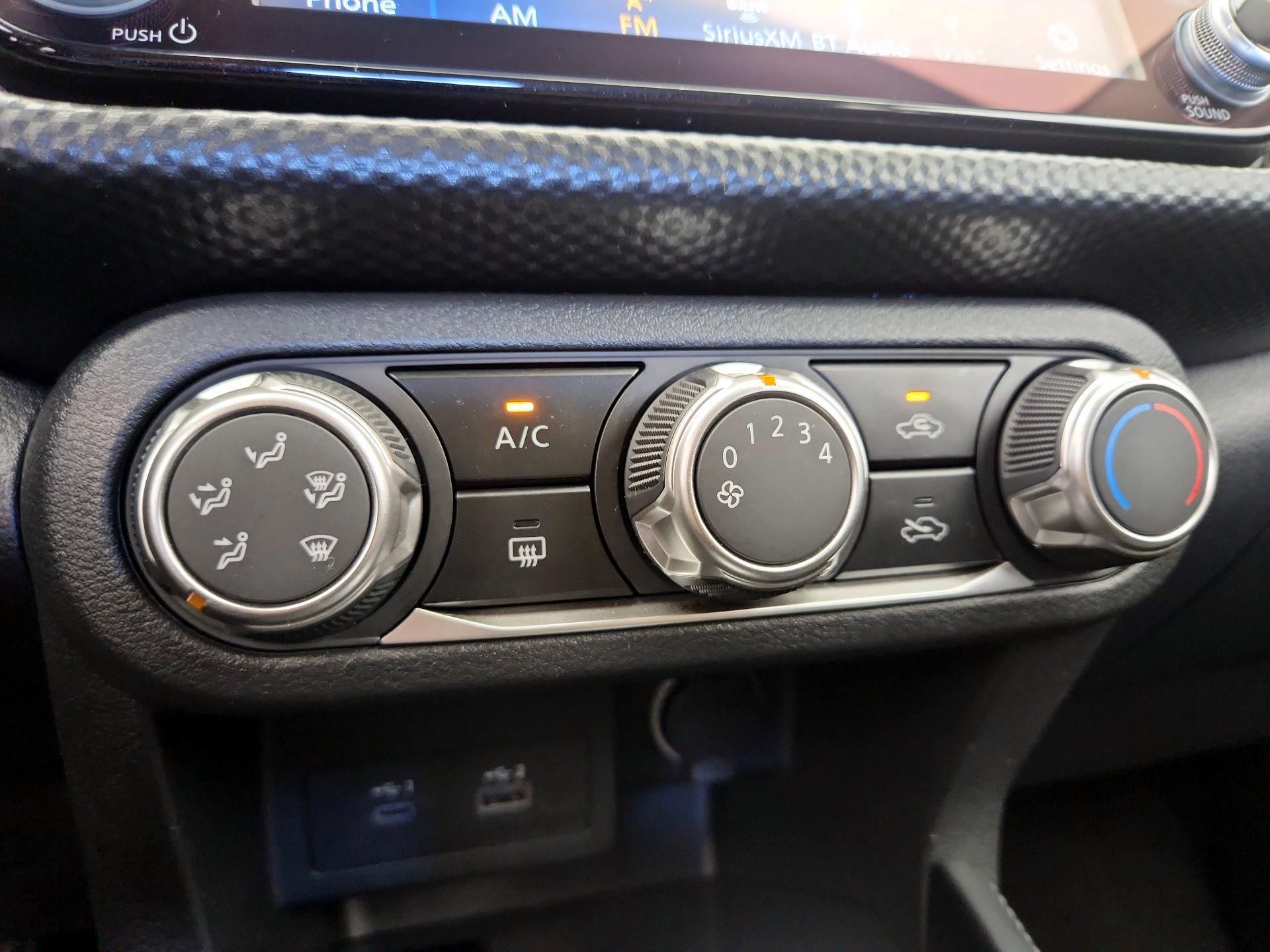 Thumbnail: 2024 Nissan Kicks - 16