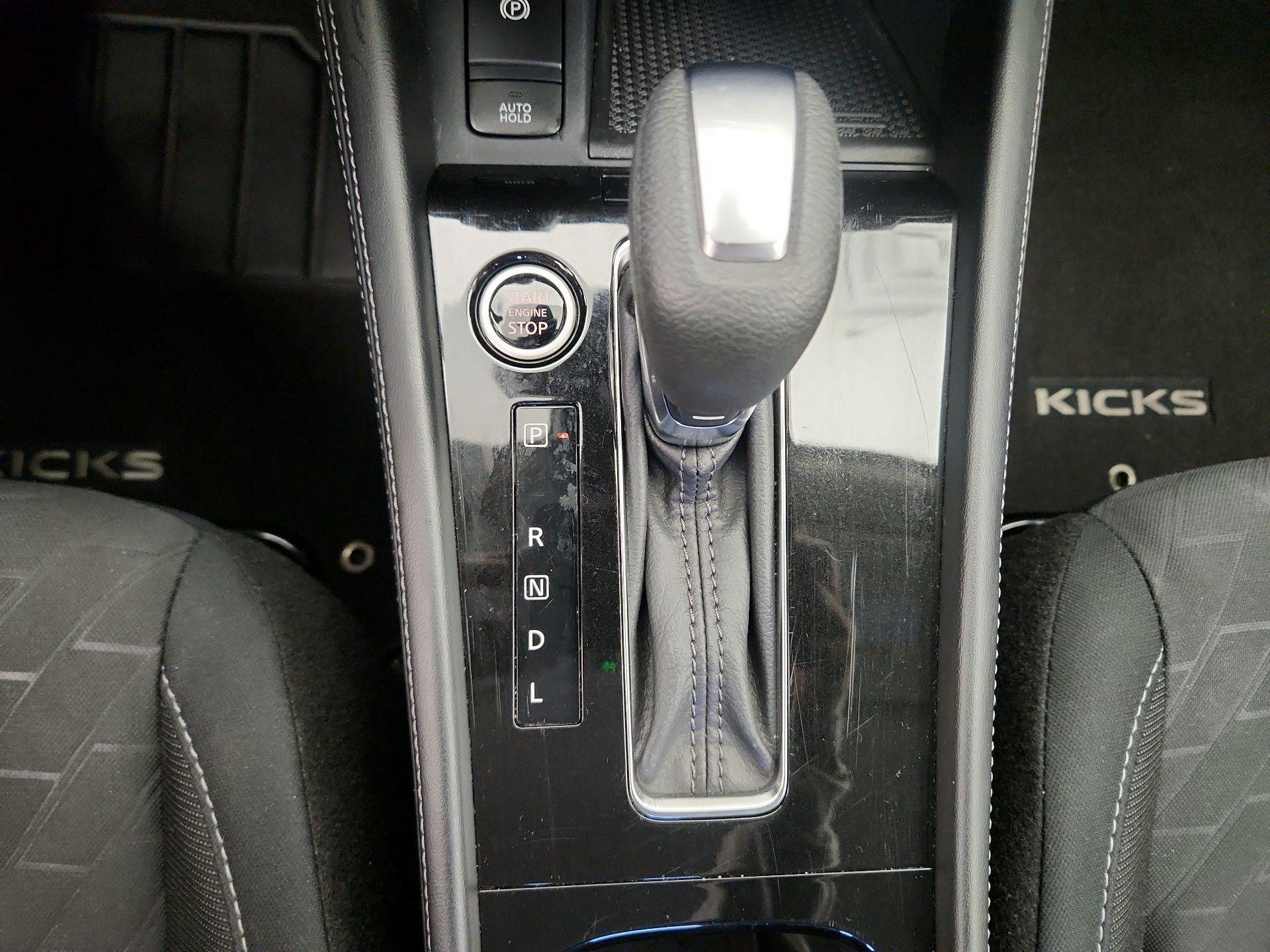 Thumbnail: 2024 Nissan Kicks - 17