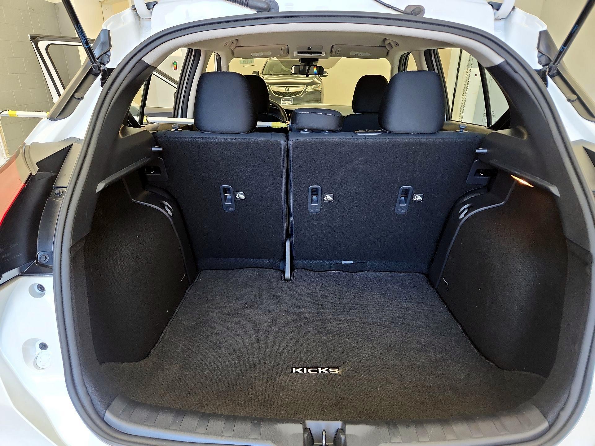 Thumbnail: 2024 Nissan Kicks - 20