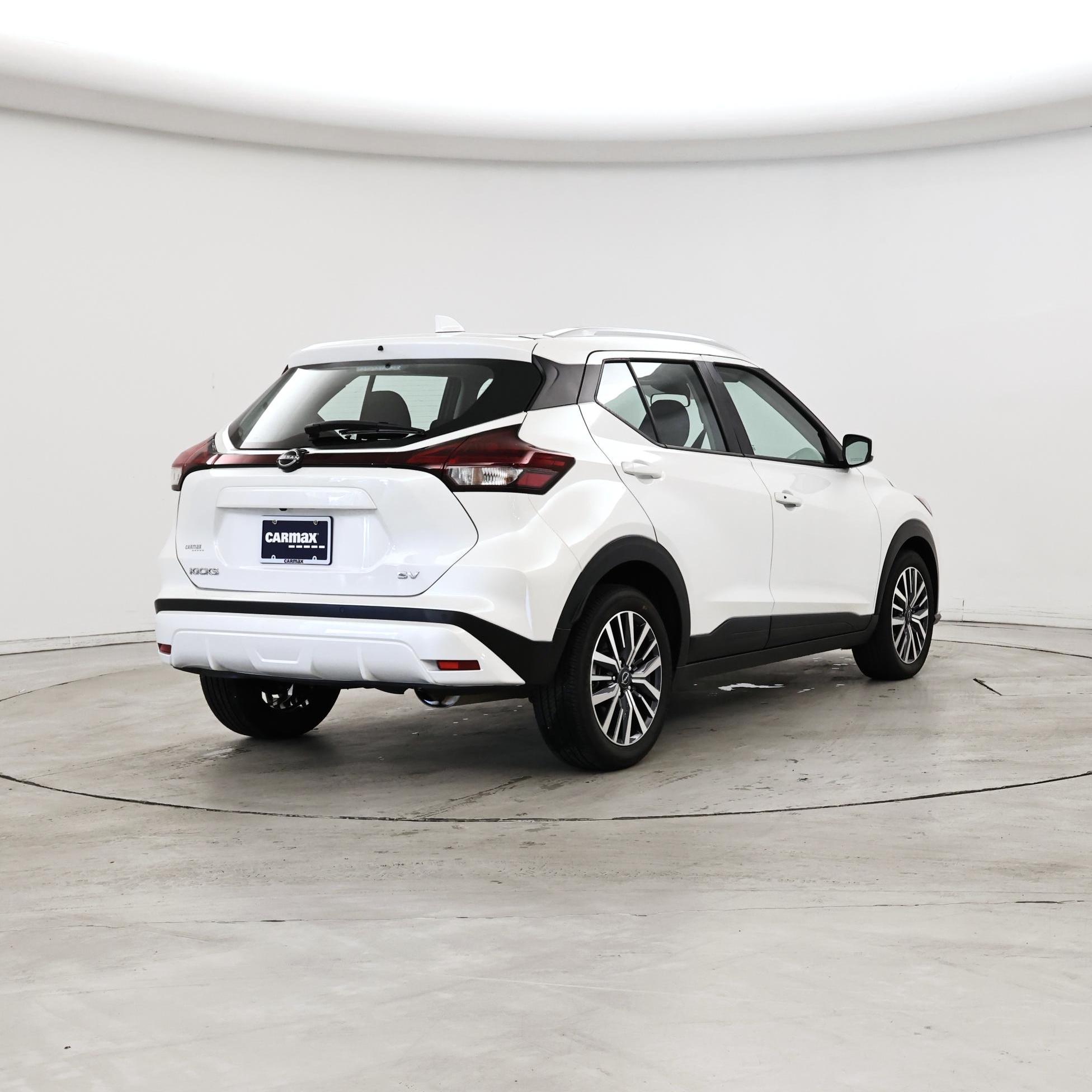 Thumbnail: 2024 Nissan Kicks - 8