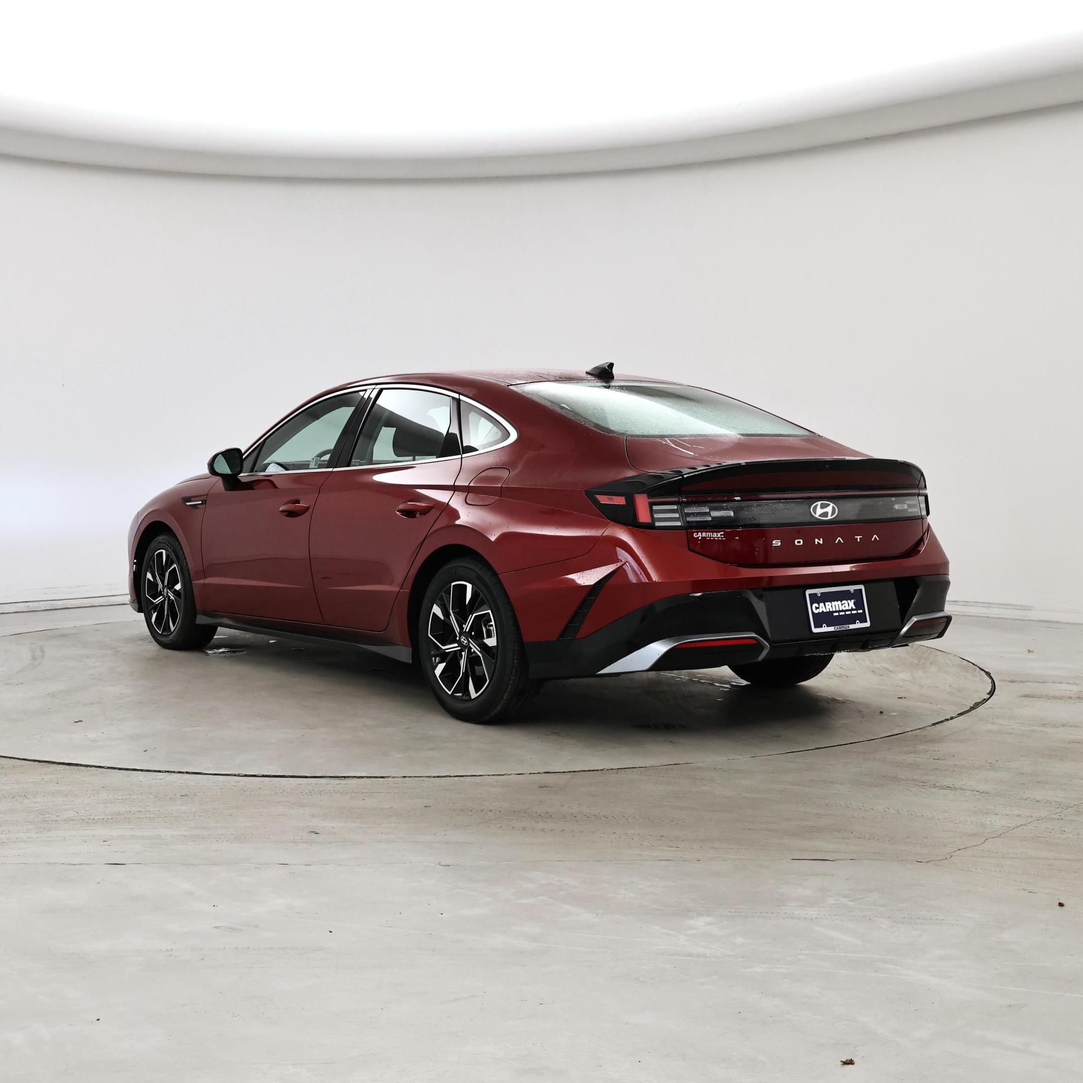 Thumbnail: 2024 Hyundai Sonata - 2