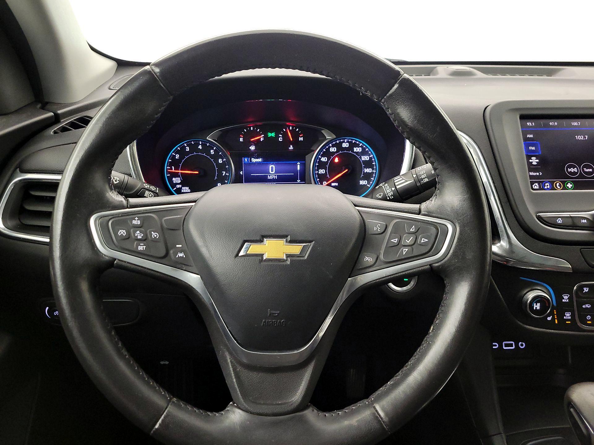 Thumbnail: 2022 Chevrolet Equinox - 10