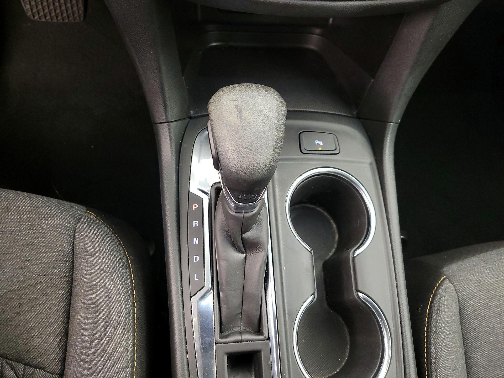 Thumbnail: 2022 Chevrolet Equinox - 17