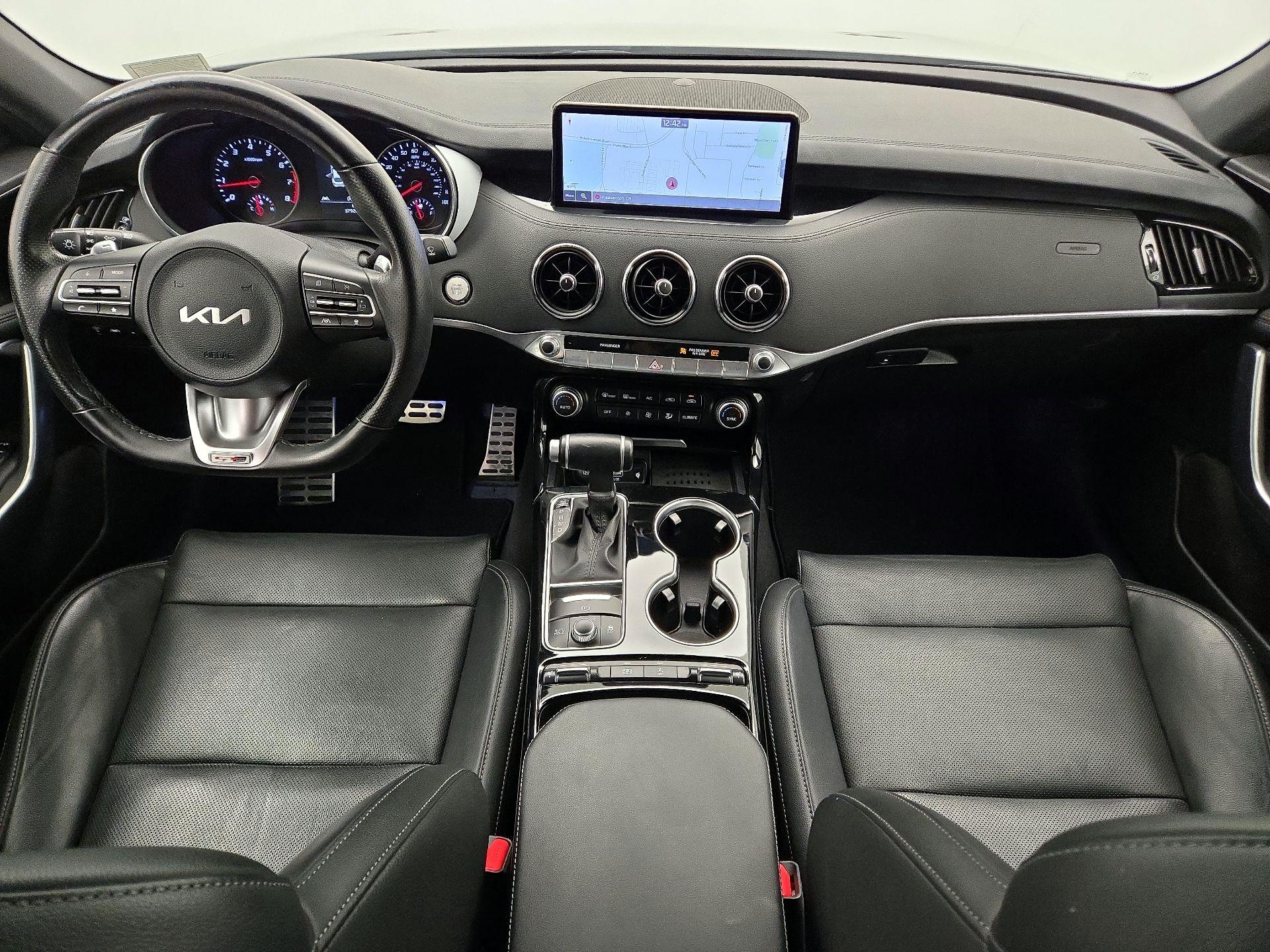 Thumbnail: 2022 Kia Stinger - 9