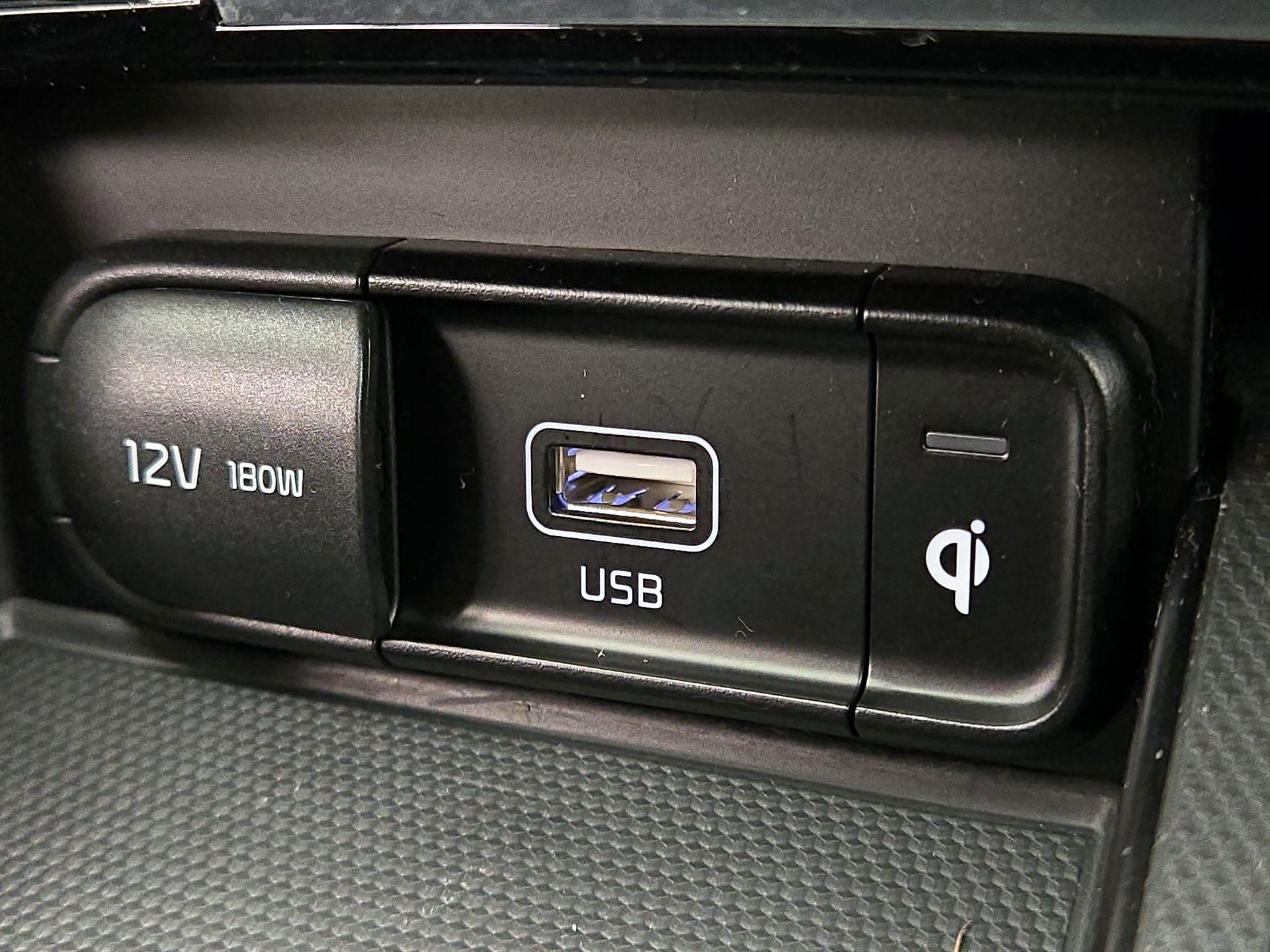 Thumbnail: 2022 Kia Stinger - 19