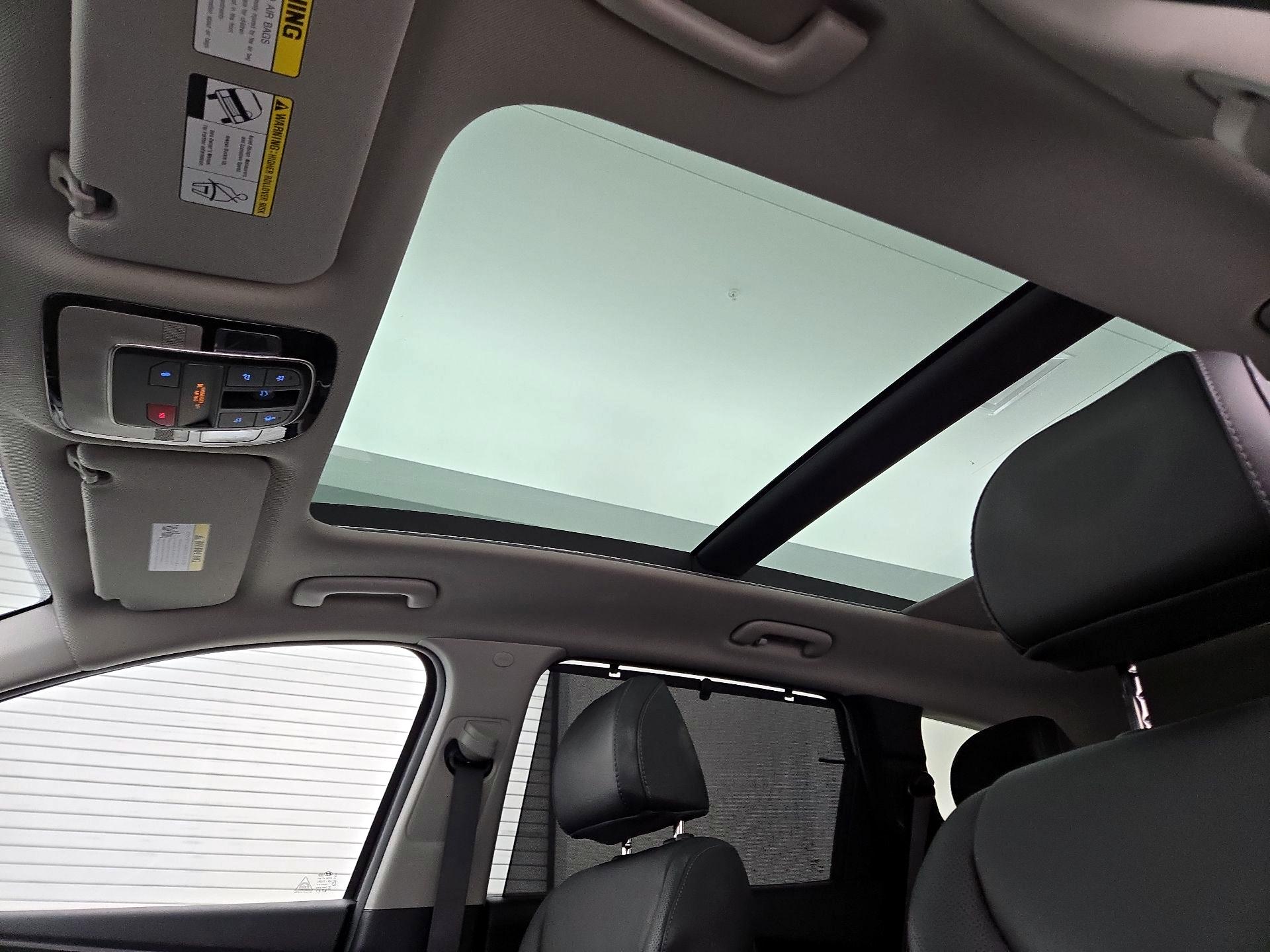 Thumbnail: 2022 Hyundai Santa Fe - 20