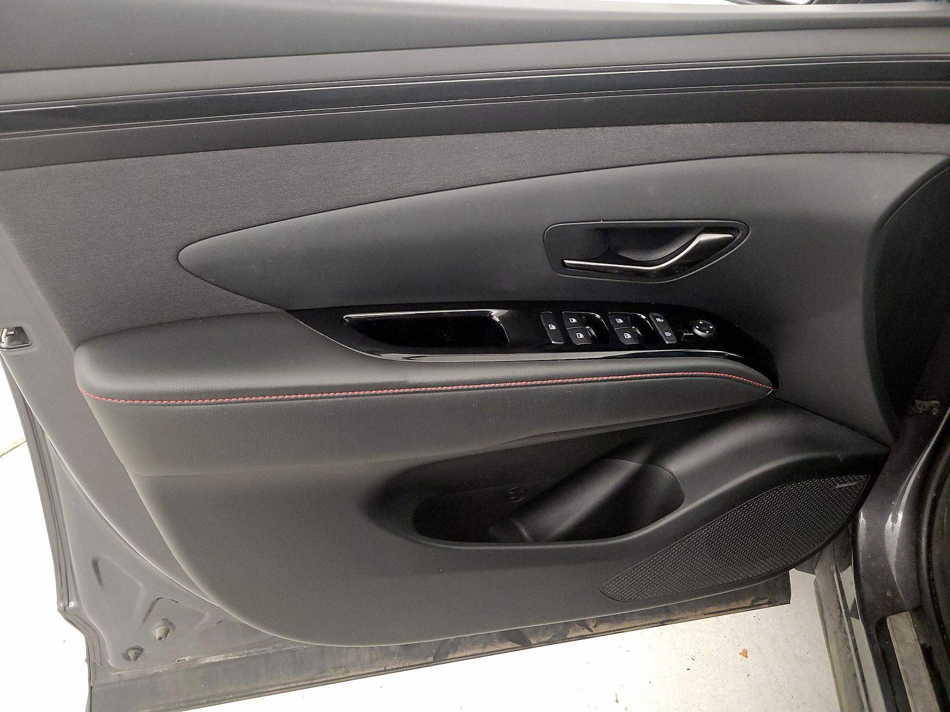 Thumbnail: 2022 Hyundai Tucson - 12