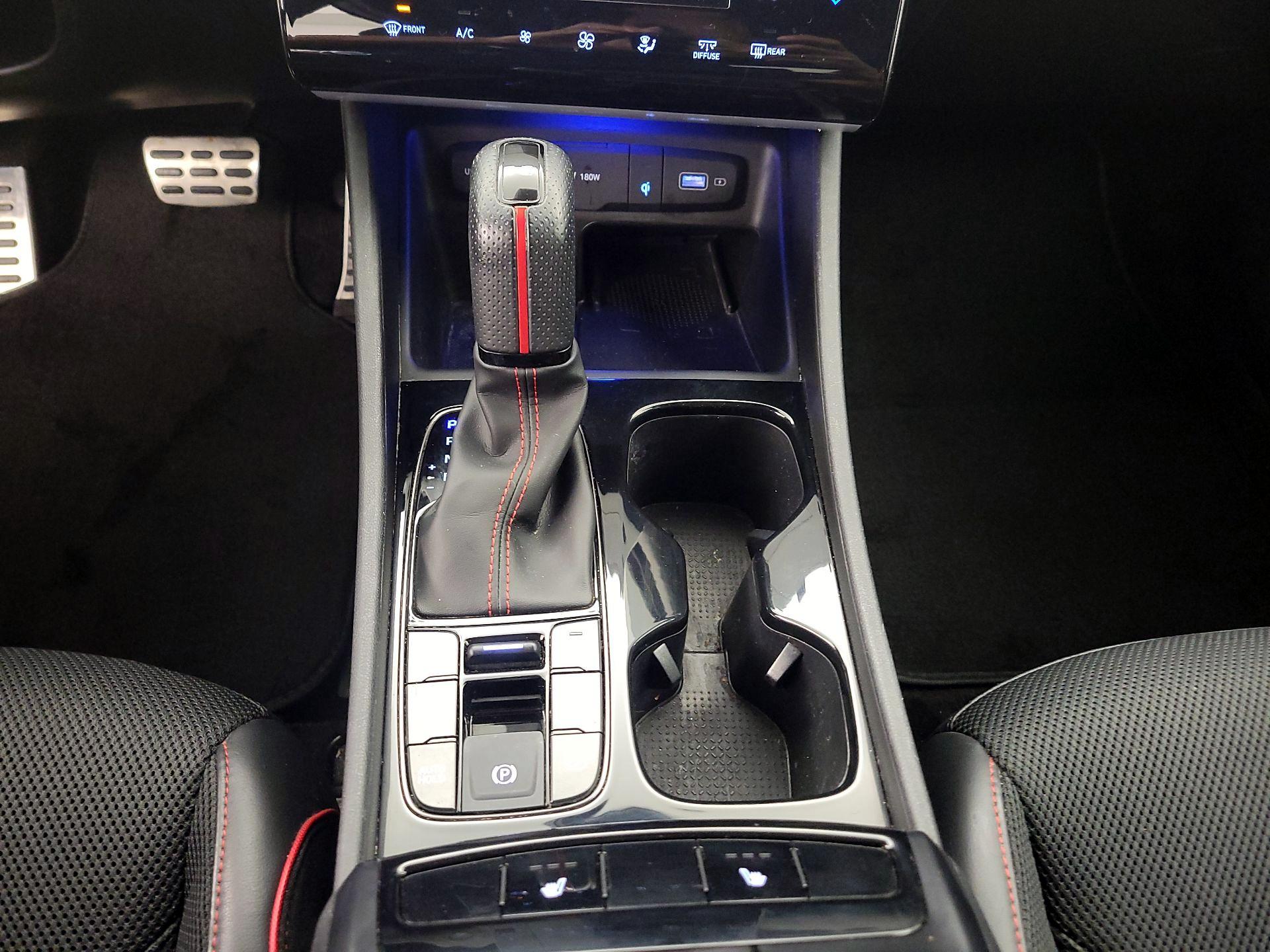 Thumbnail: 2022 Hyundai Tucson - 17