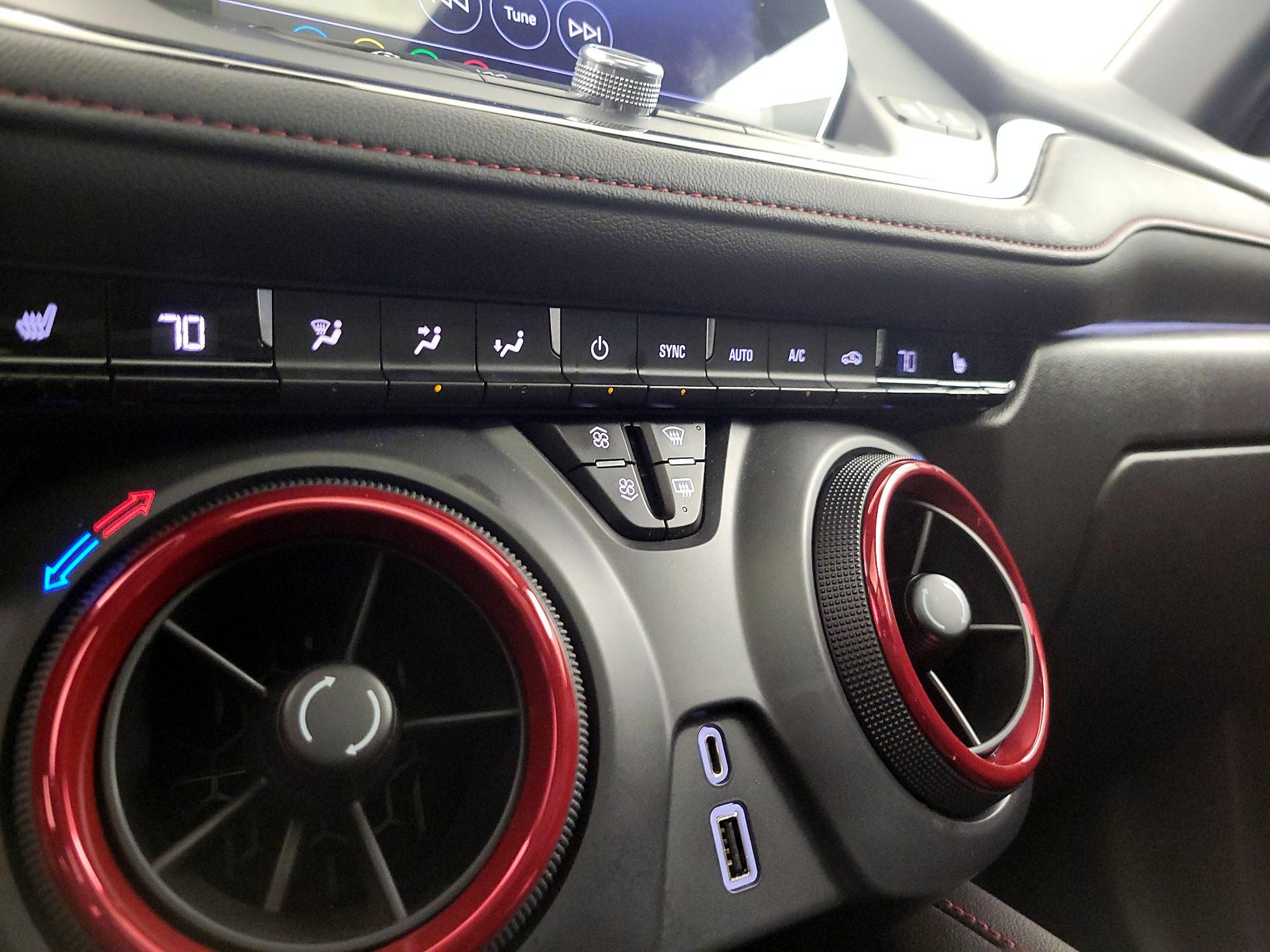 Thumbnail: 2022 Chevrolet Blazer - 17