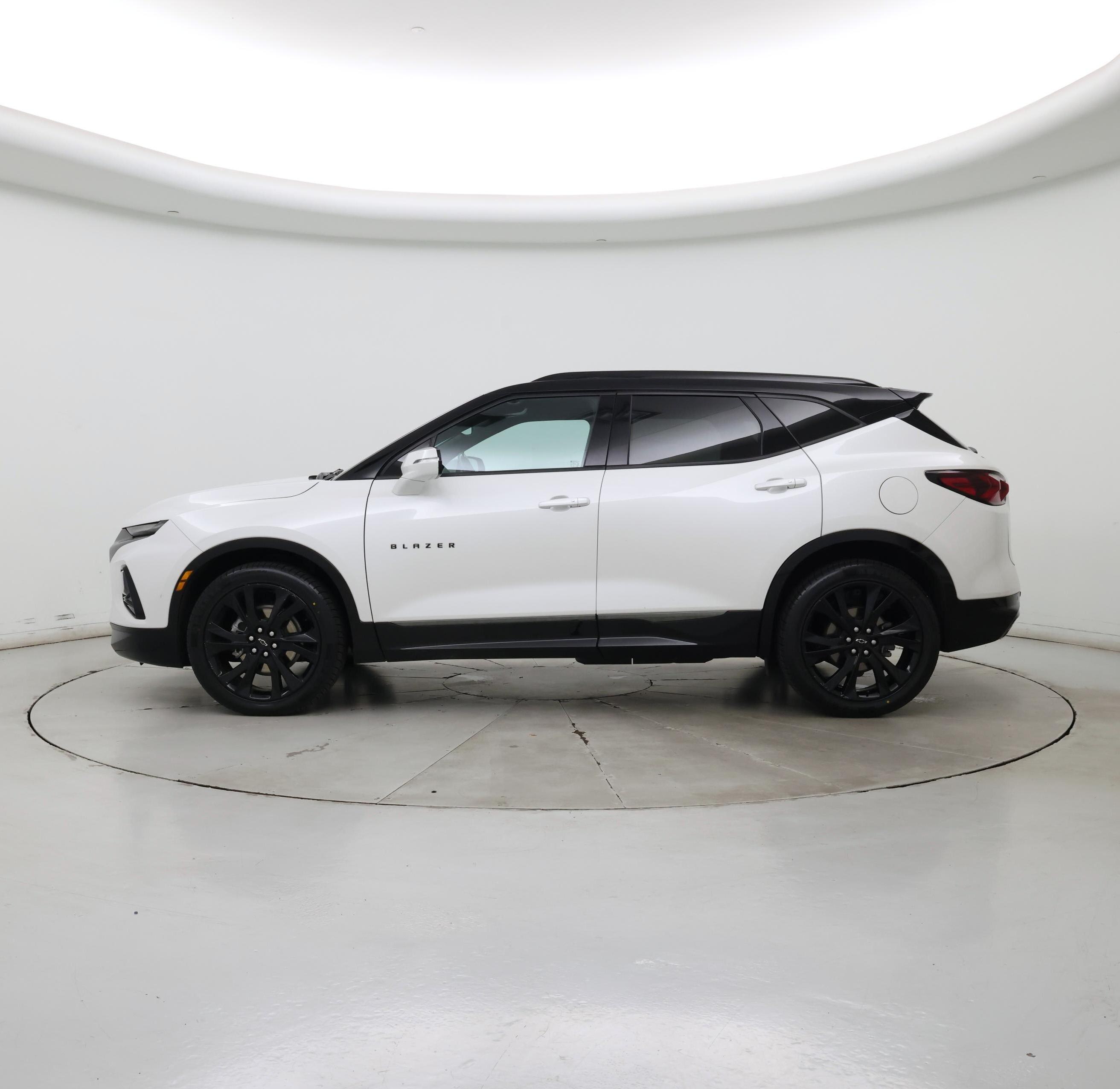 Thumbnail: 2022 Chevrolet Blazer - 3