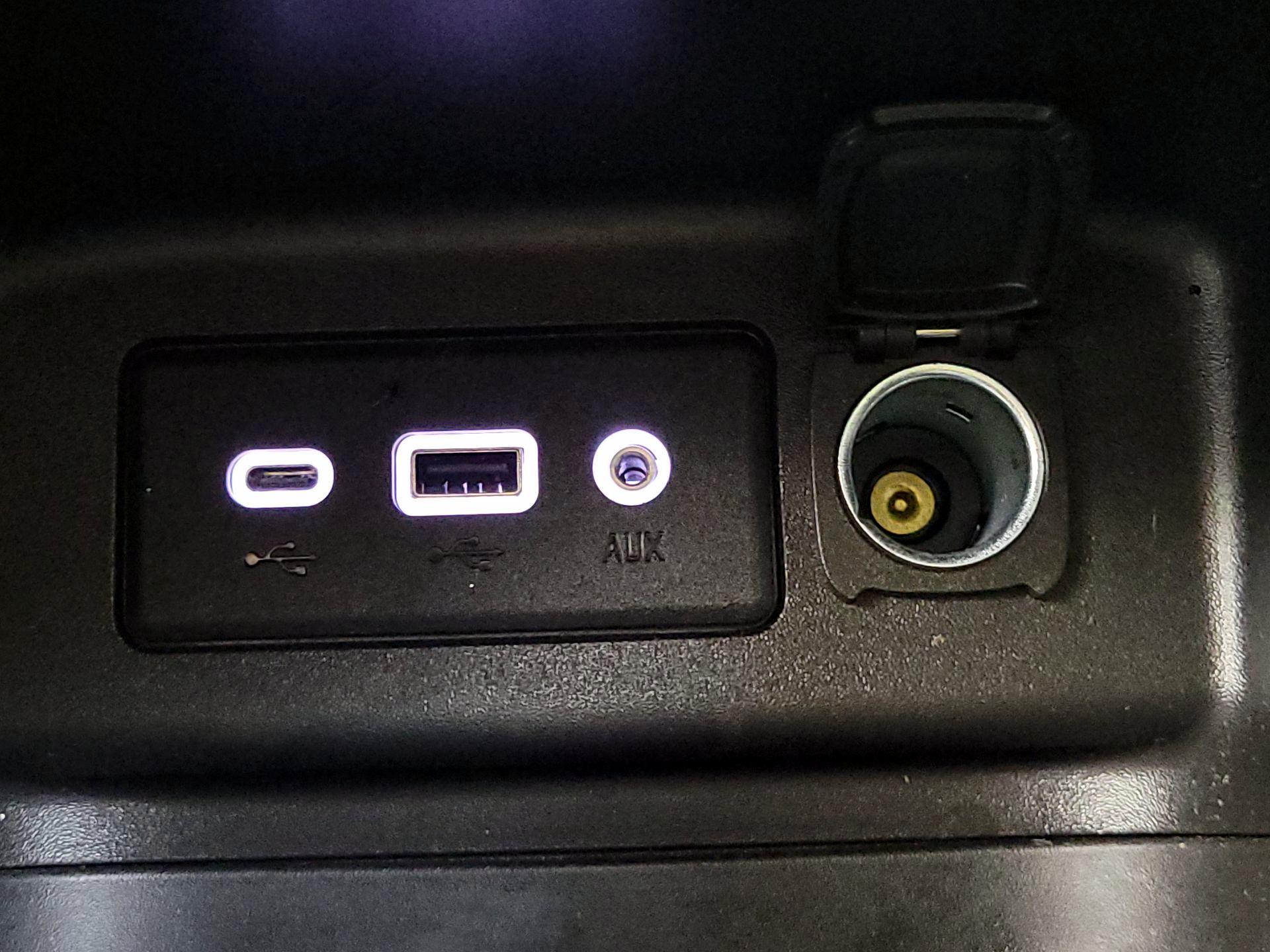 Thumbnail: 2022 Chevrolet Equinox - 18