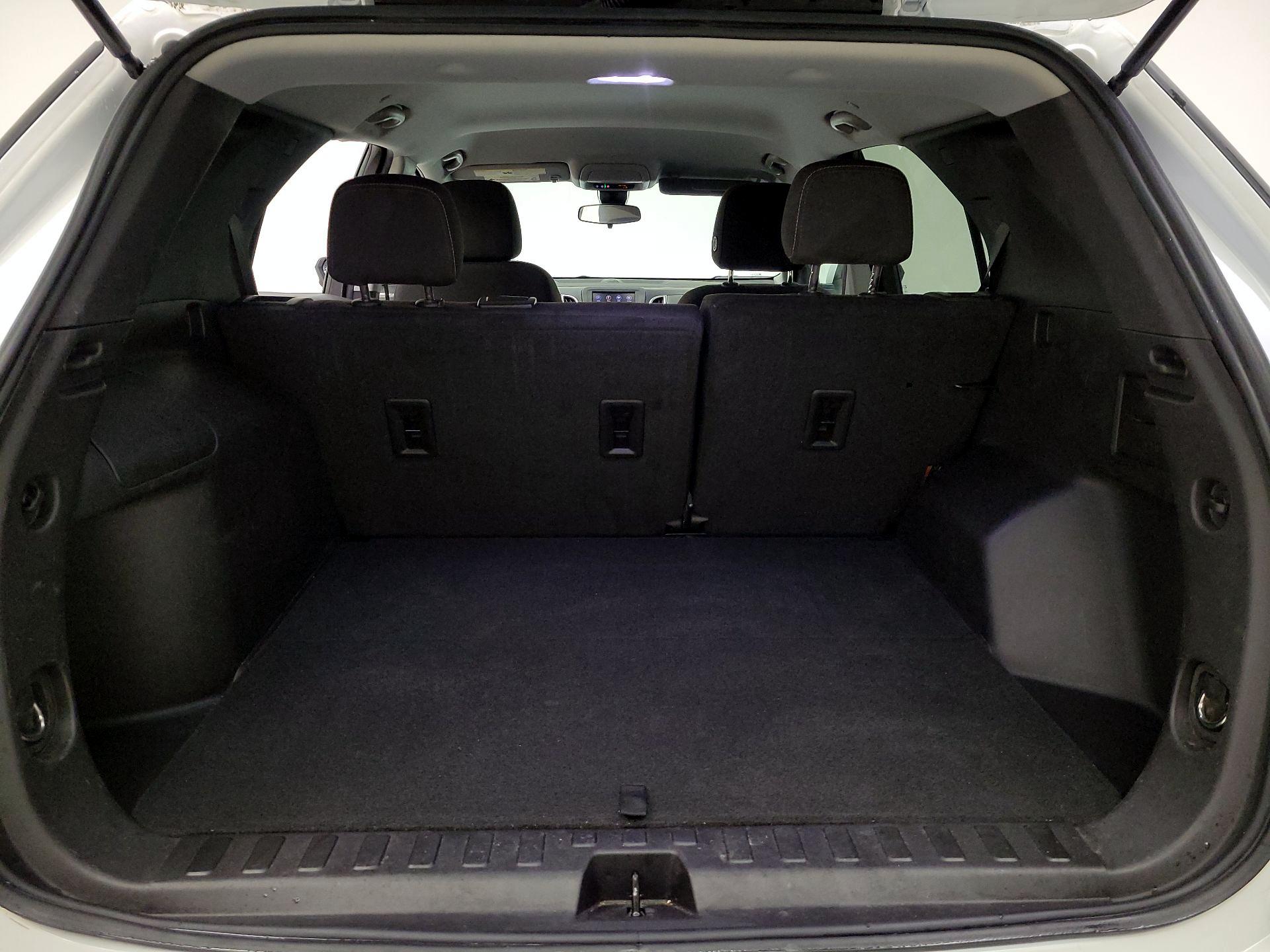 Thumbnail: 2022 Chevrolet Equinox - 20