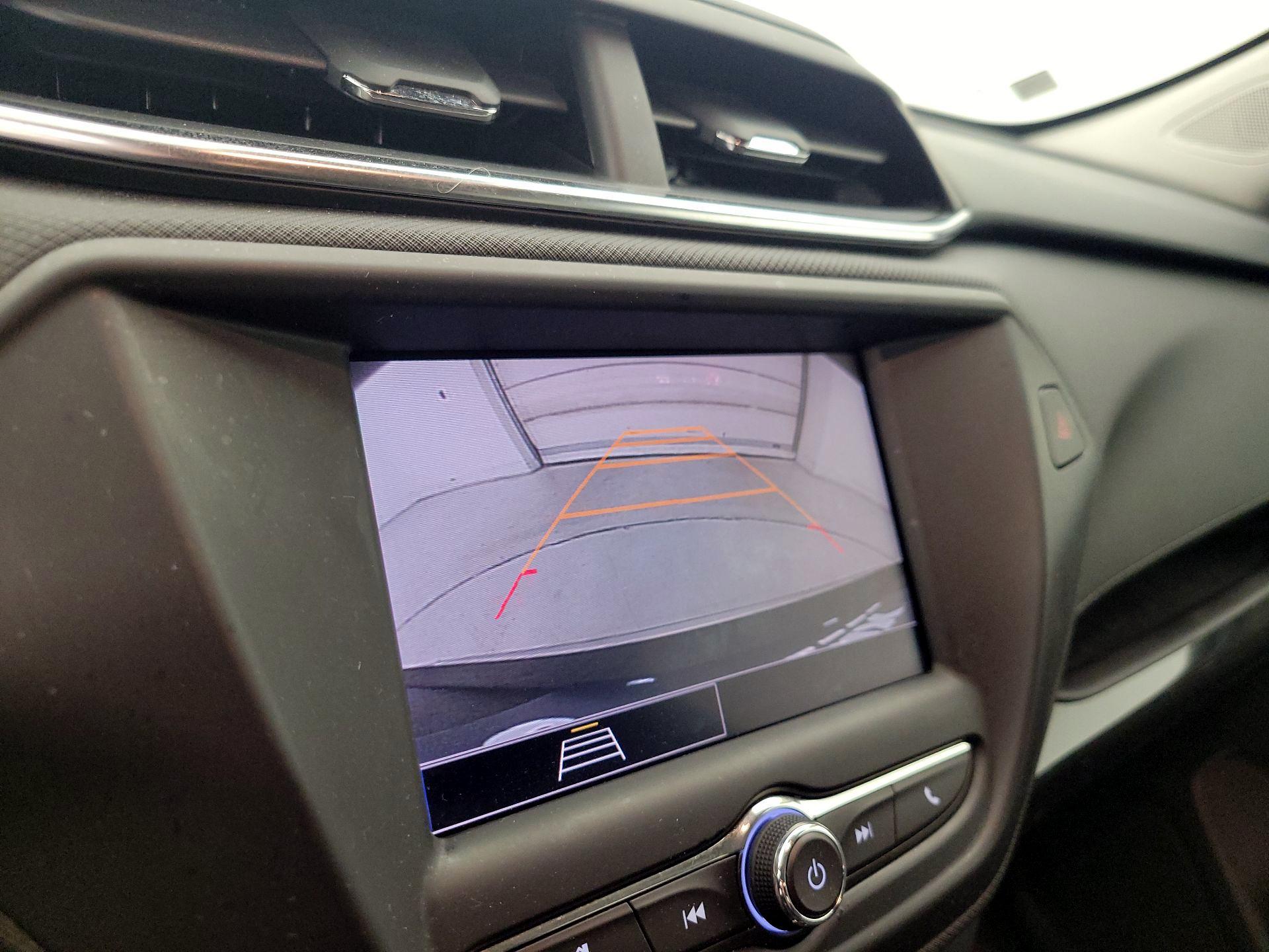 Thumbnail: 2023 Chevrolet TrailBlazer - 14