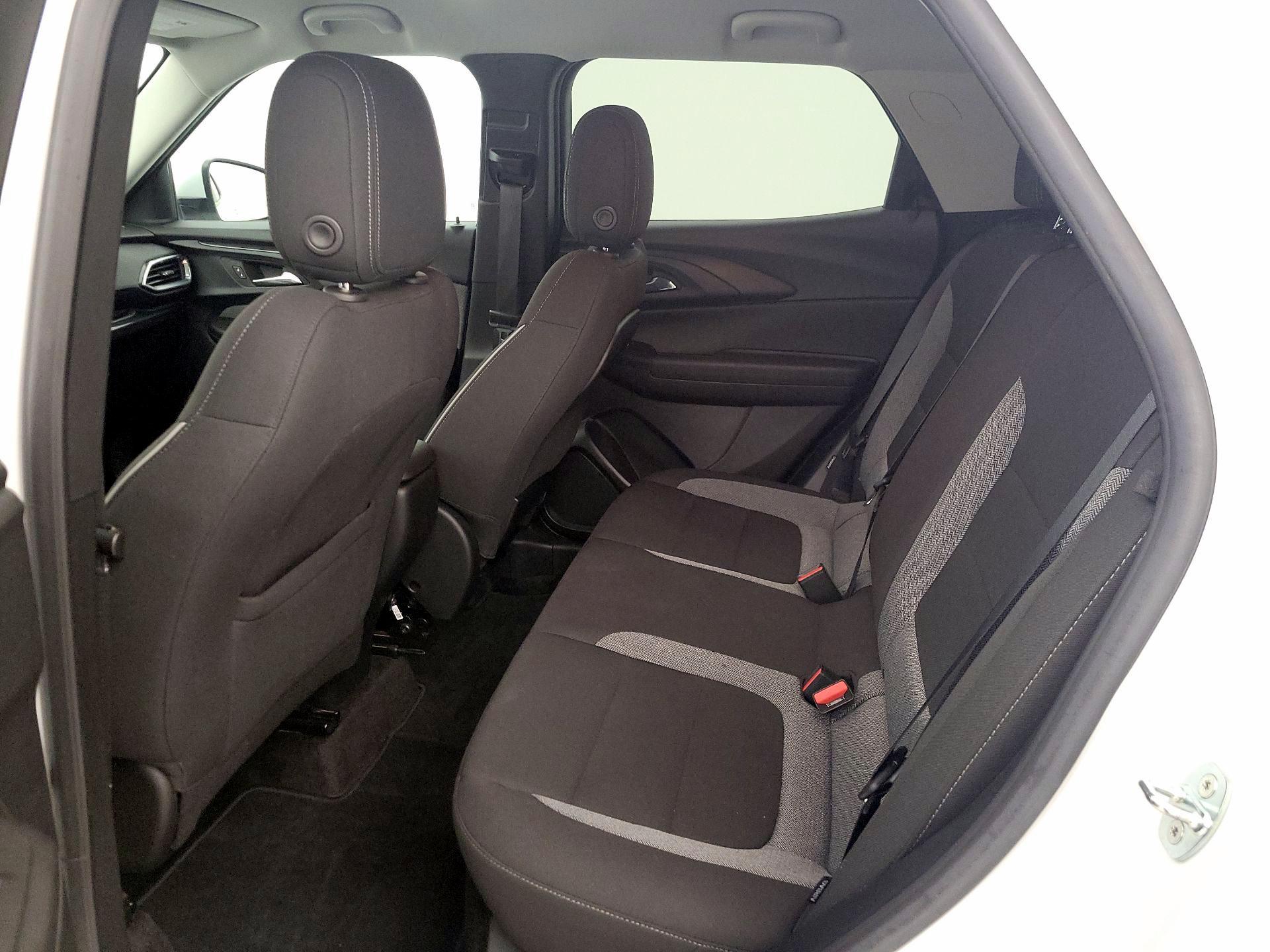 Thumbnail: 2023 Chevrolet TrailBlazer - 19