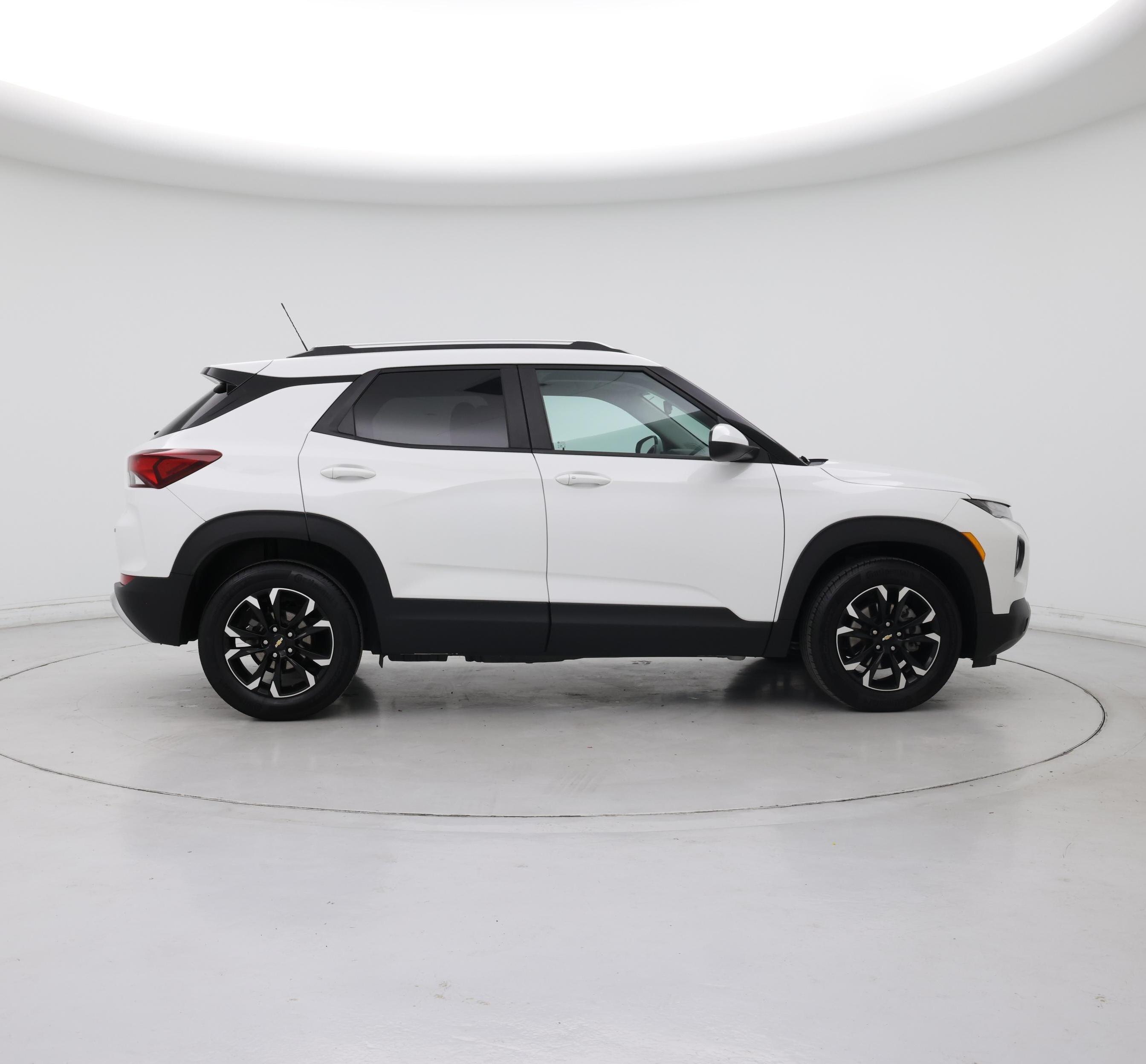 Thumbnail: 2023 Chevrolet TrailBlazer - 7