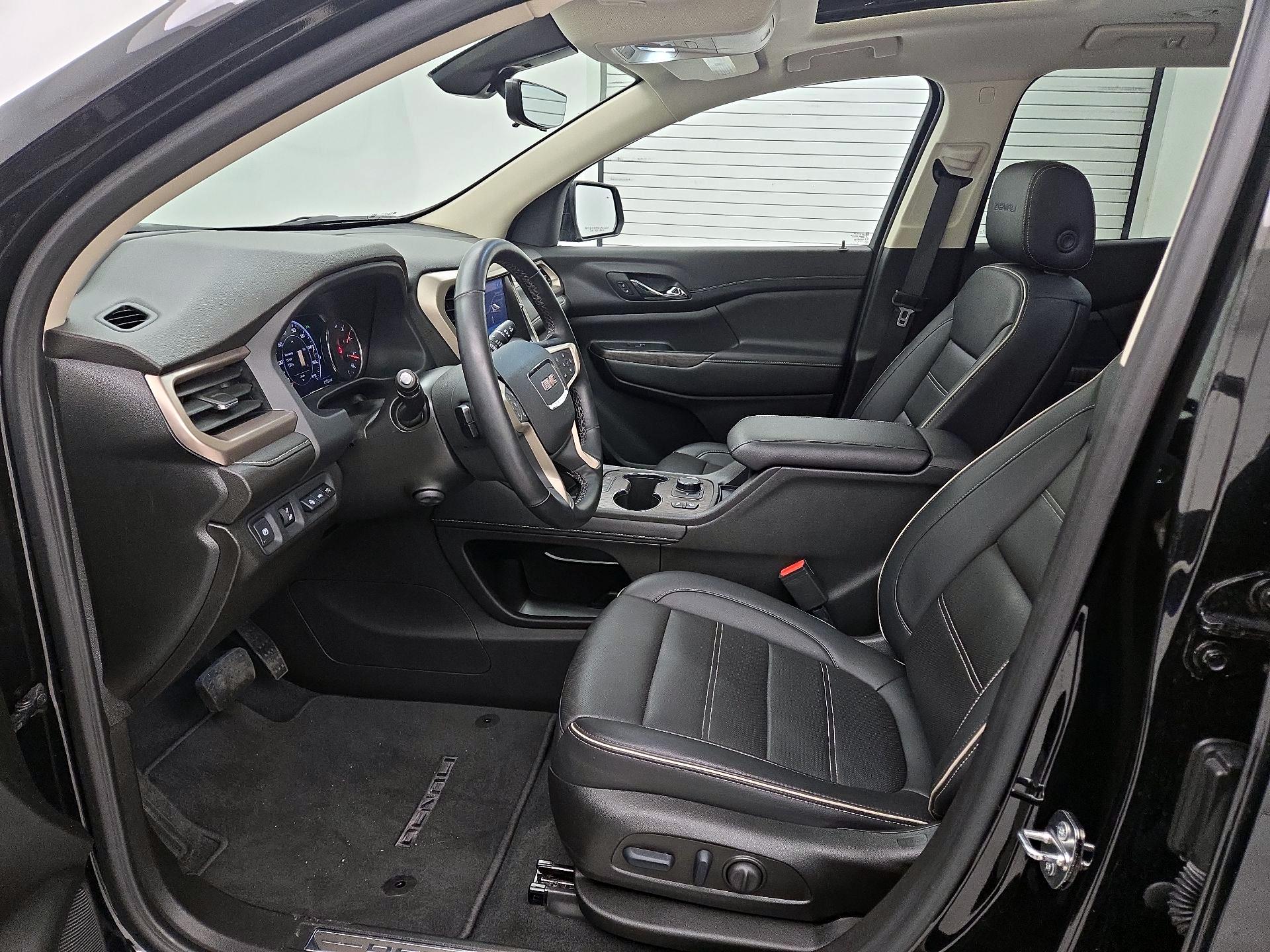 Thumbnail: 2023 GMC Acadia - 11