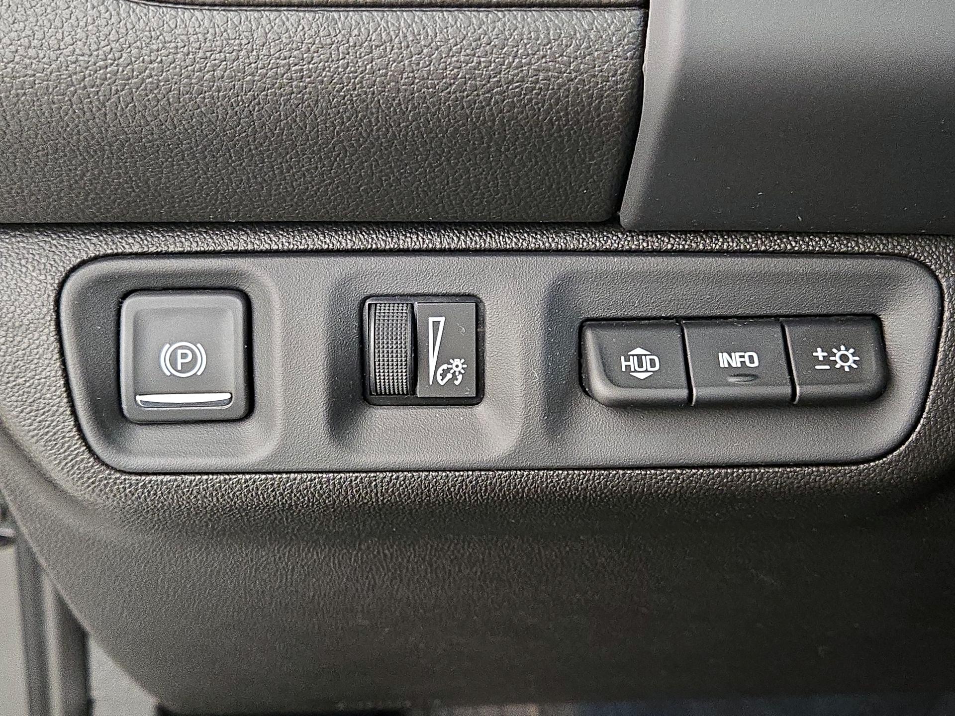 Thumbnail: 2023 GMC Acadia - 13