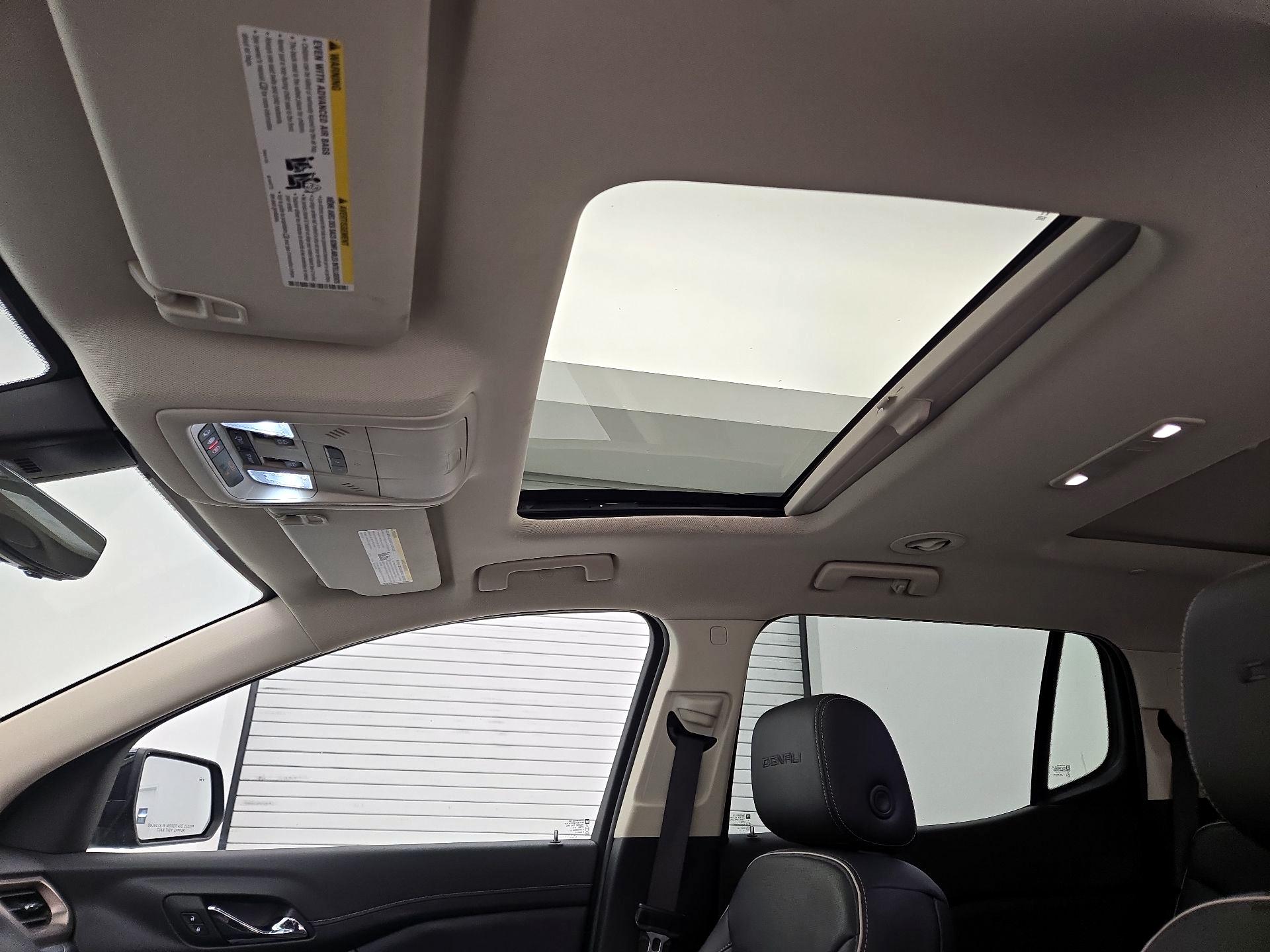 Thumbnail: 2023 GMC Acadia - 20