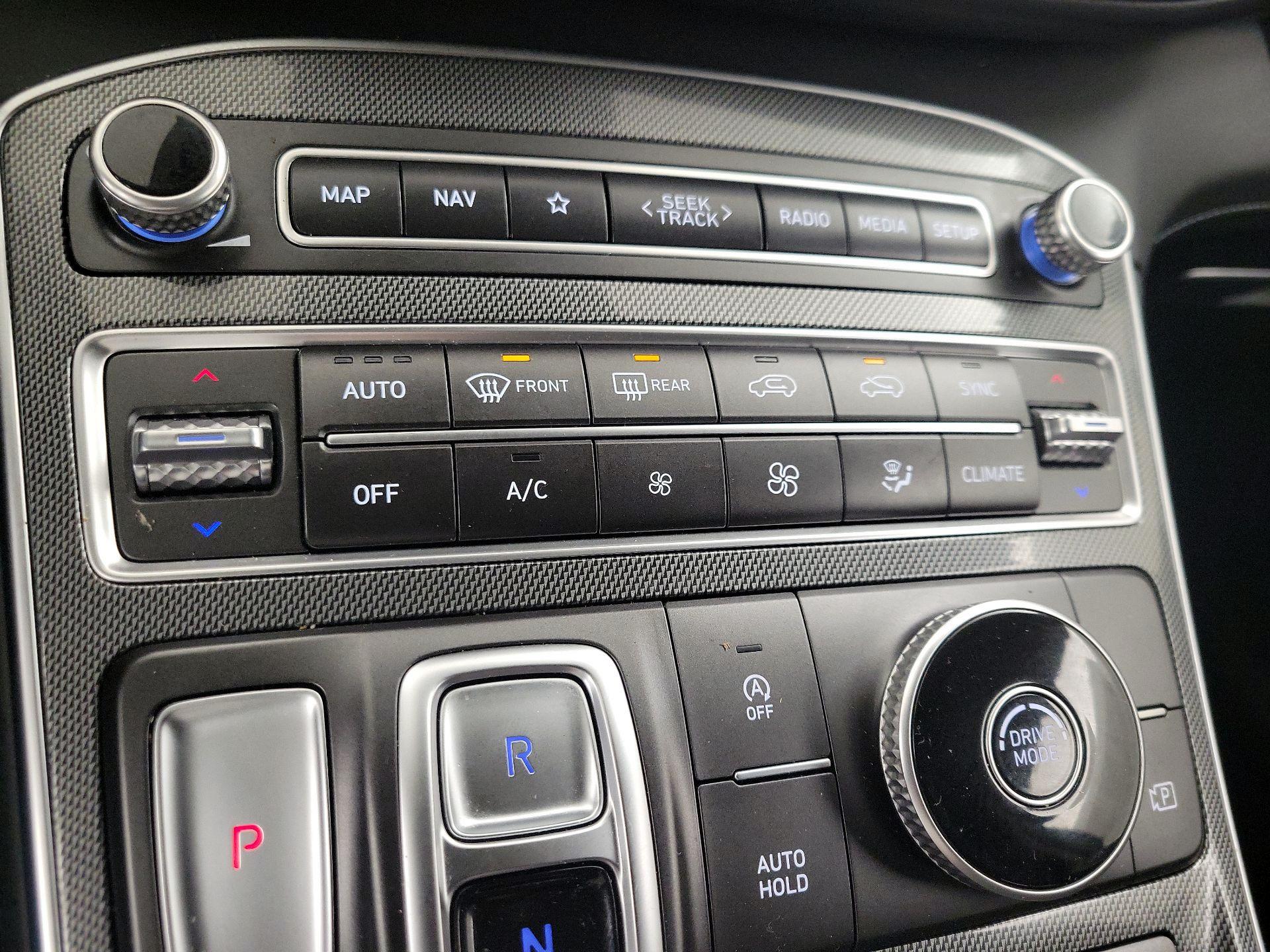 Thumbnail: 2023 Hyundai Santa Fe - 17