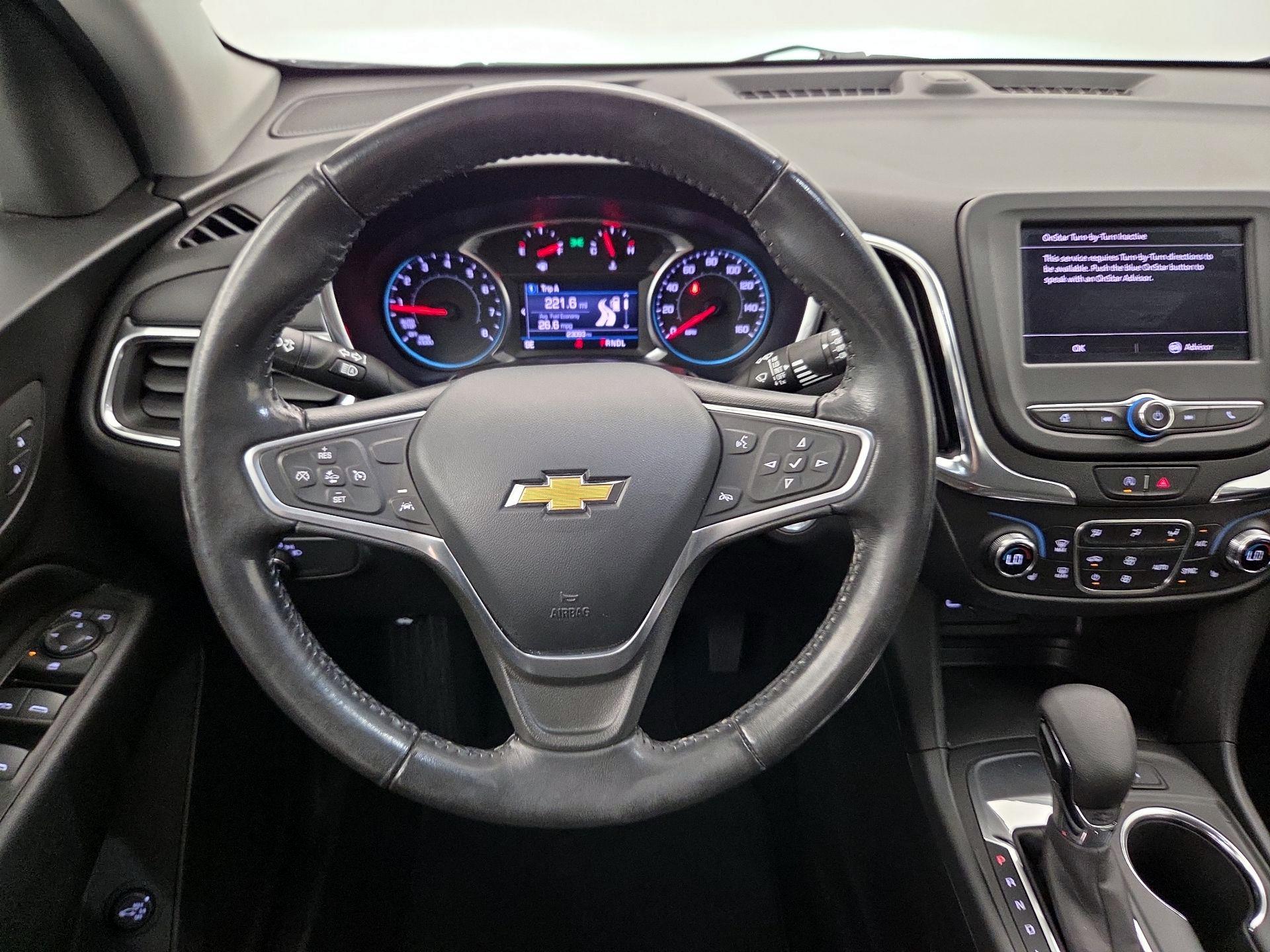 Thumbnail: 2022 Chevrolet Equinox - 10