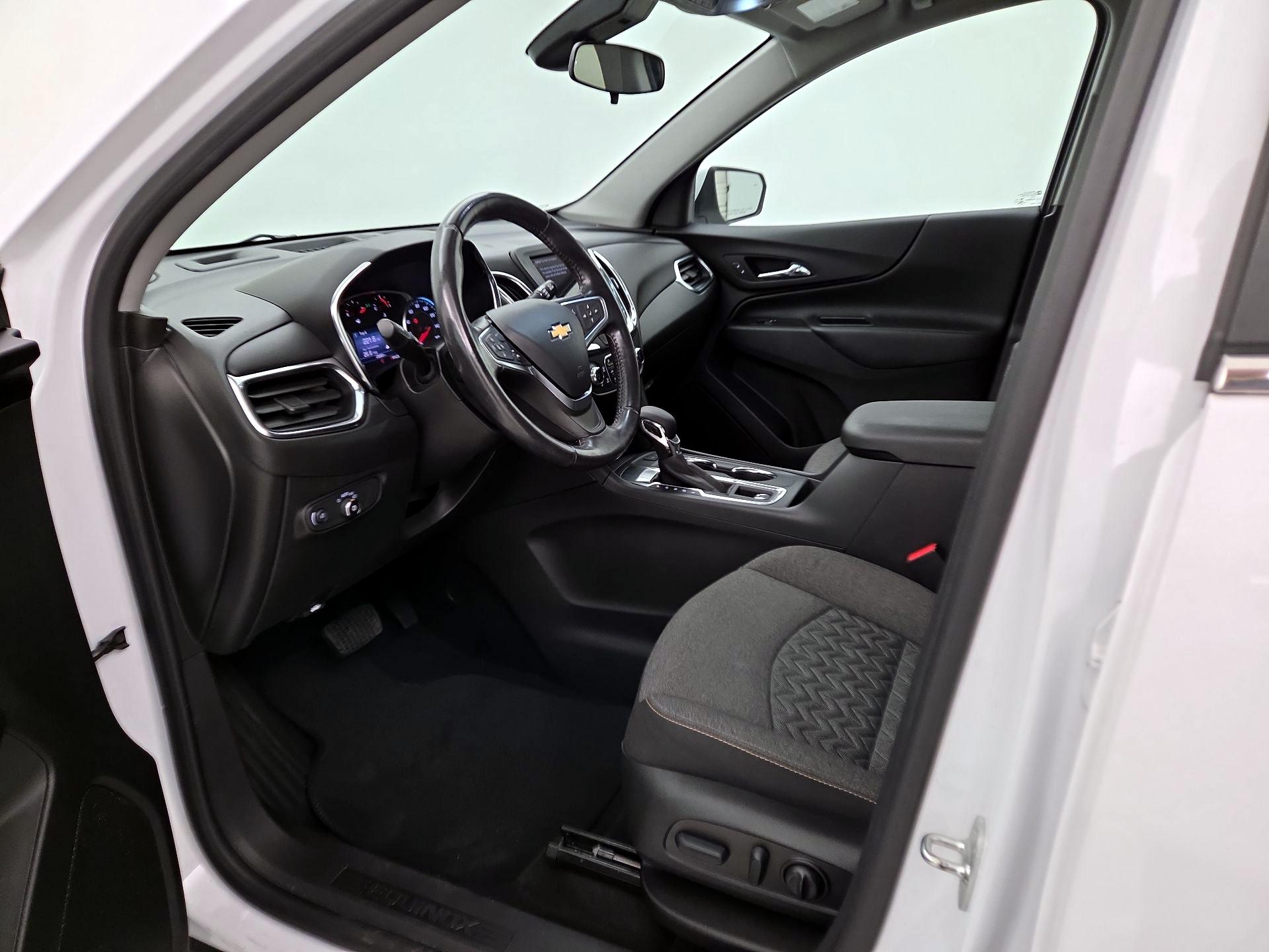 Thumbnail: 2022 Chevrolet Equinox - 11