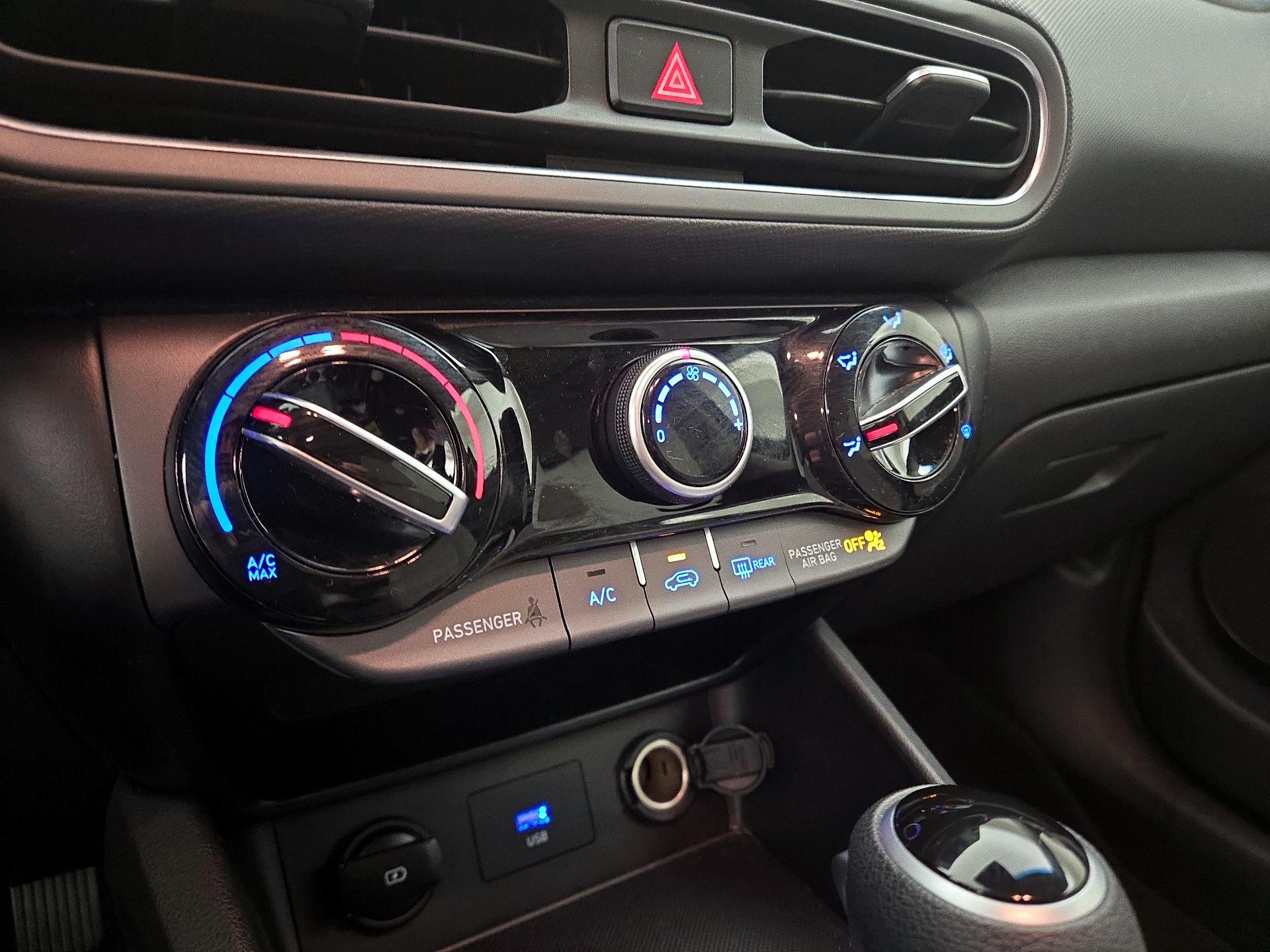 Thumbnail: 2022 Hyundai Kona - 16