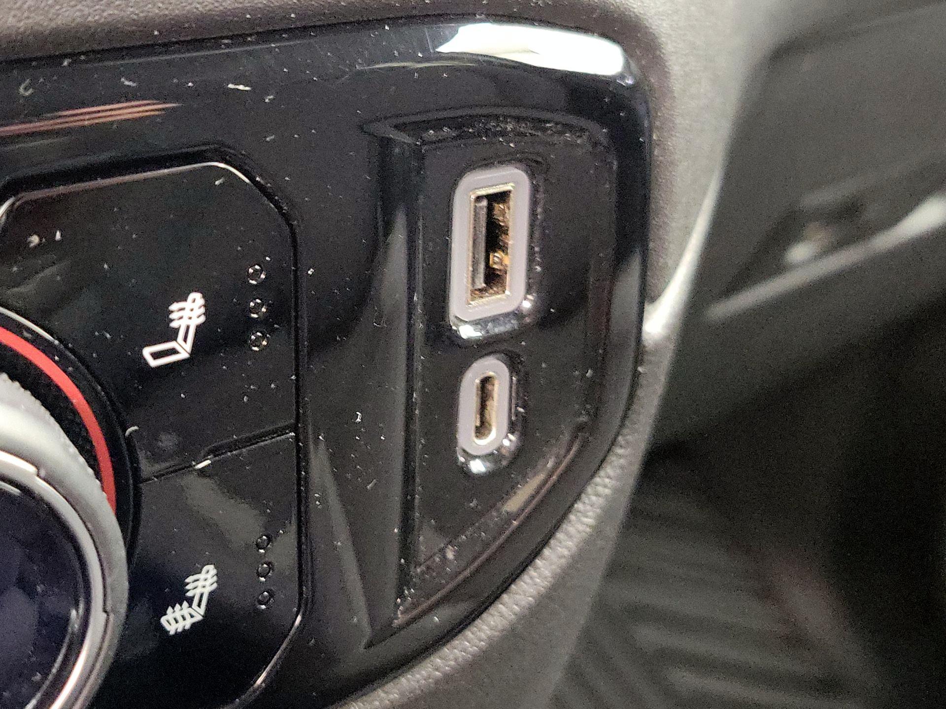 Thumbnail: 2022 Chevrolet Silverado 1500 - 18