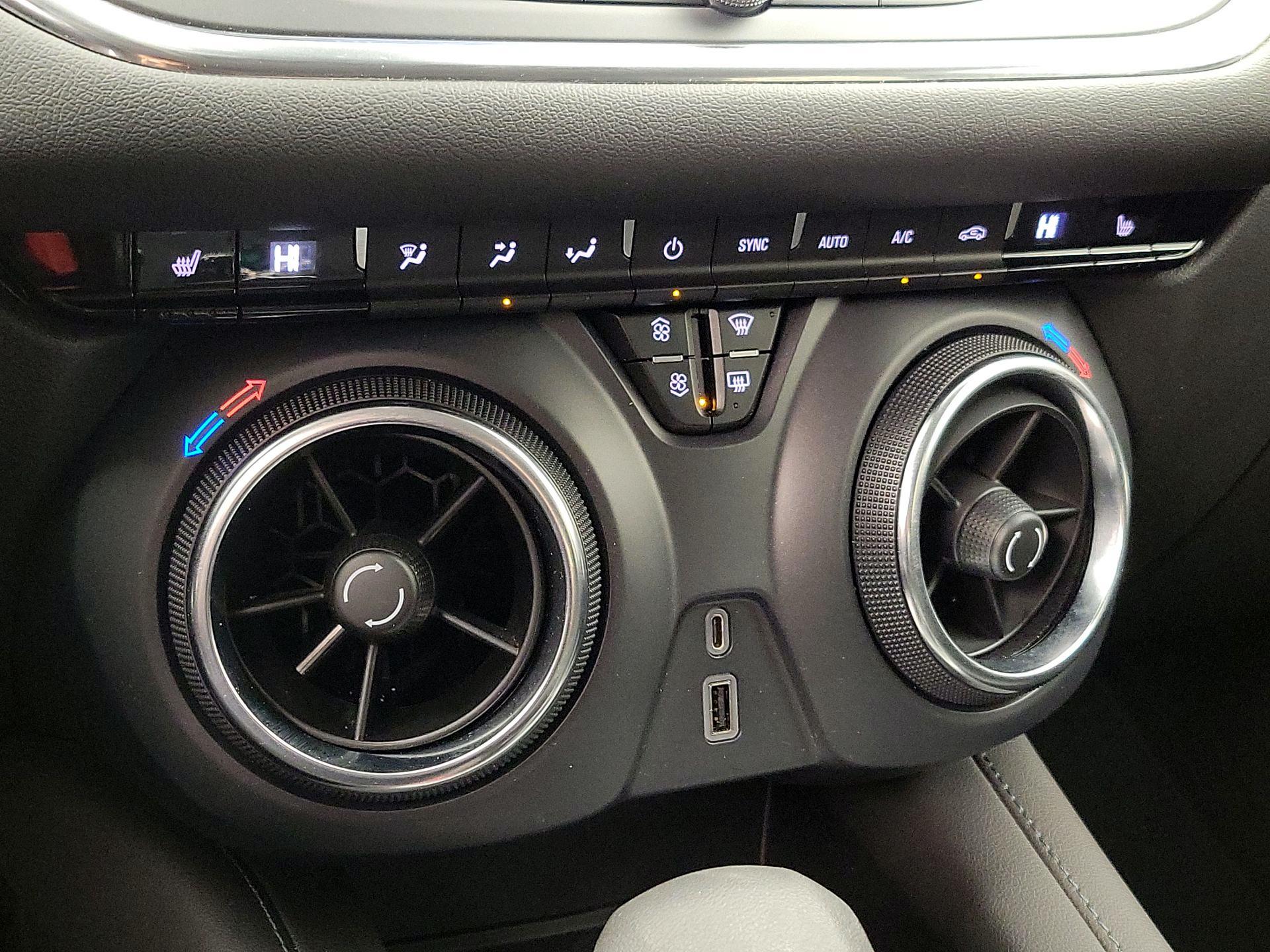 Thumbnail: 2022 Chevrolet Blazer - 16