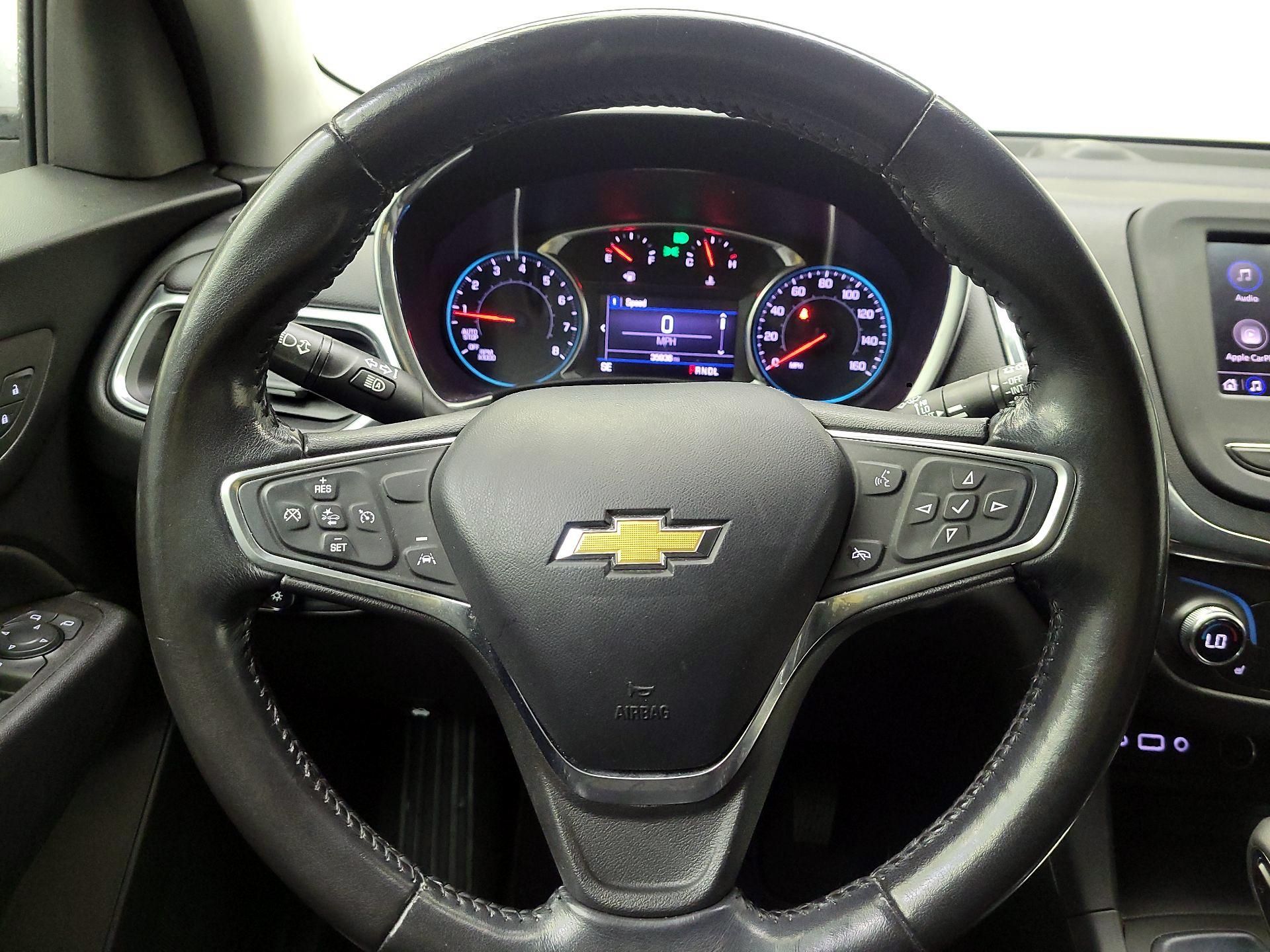 Thumbnail: 2022 Chevrolet Equinox - 10