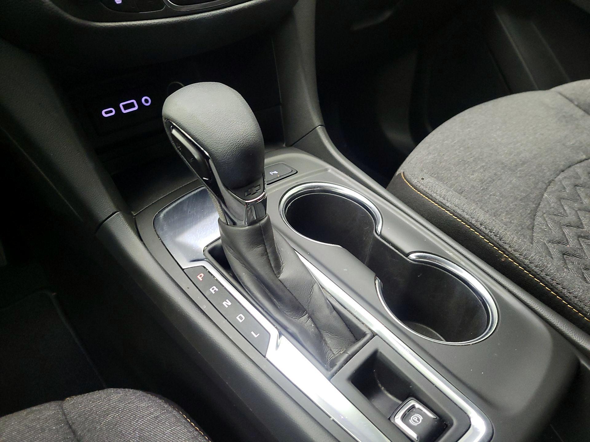 Thumbnail: 2022 Chevrolet Equinox - 18