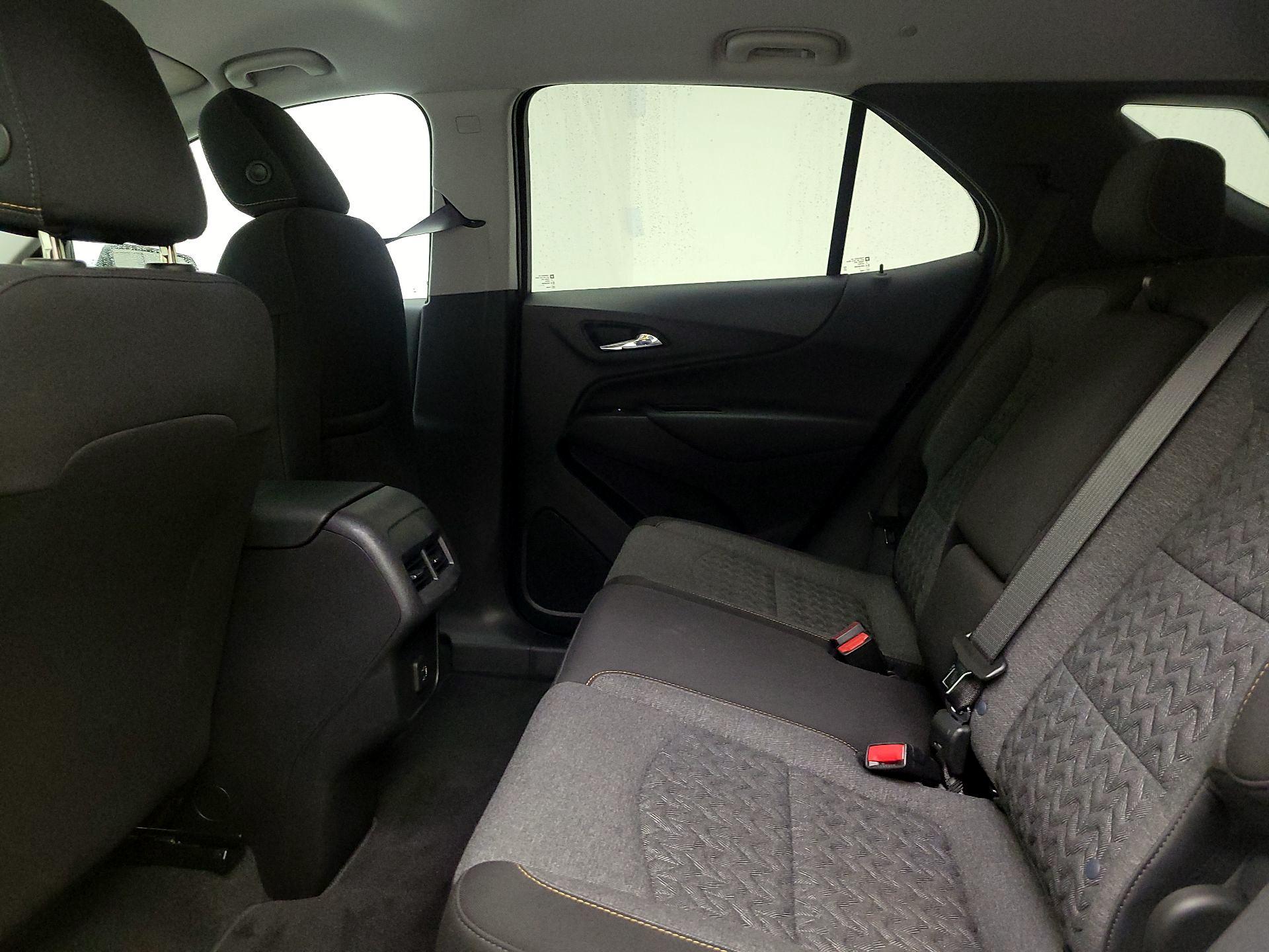 Thumbnail: 2022 Chevrolet Equinox - 20