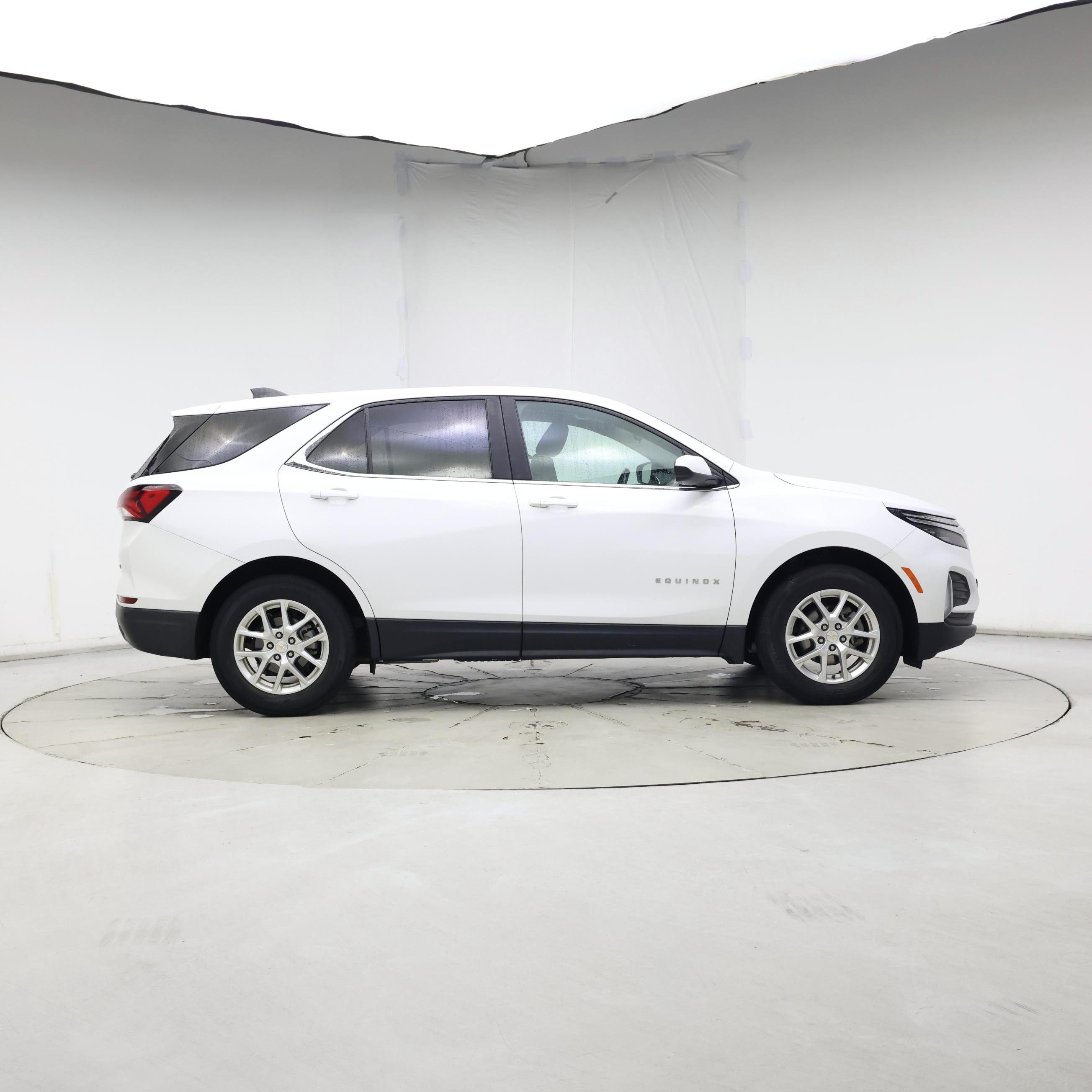 Thumbnail: 2022 Chevrolet Equinox - 7