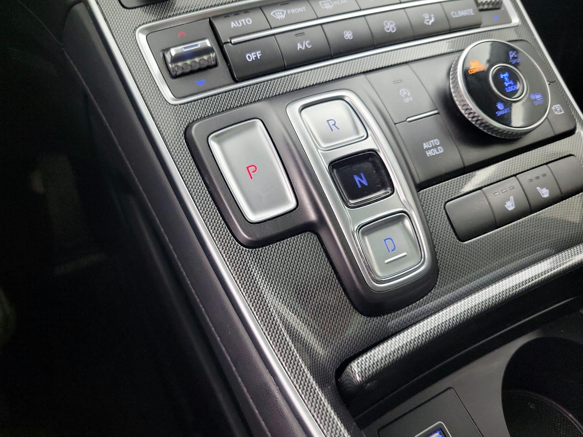 Thumbnail: 2023 Hyundai Santa Fe - 18