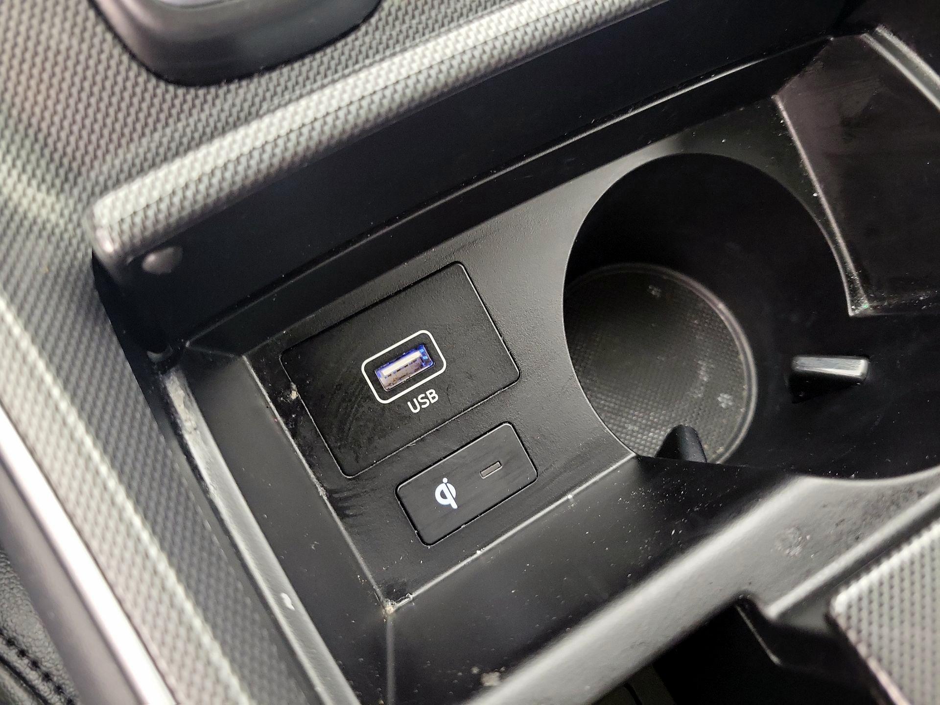 Thumbnail: 2023 Hyundai Santa Fe - 19