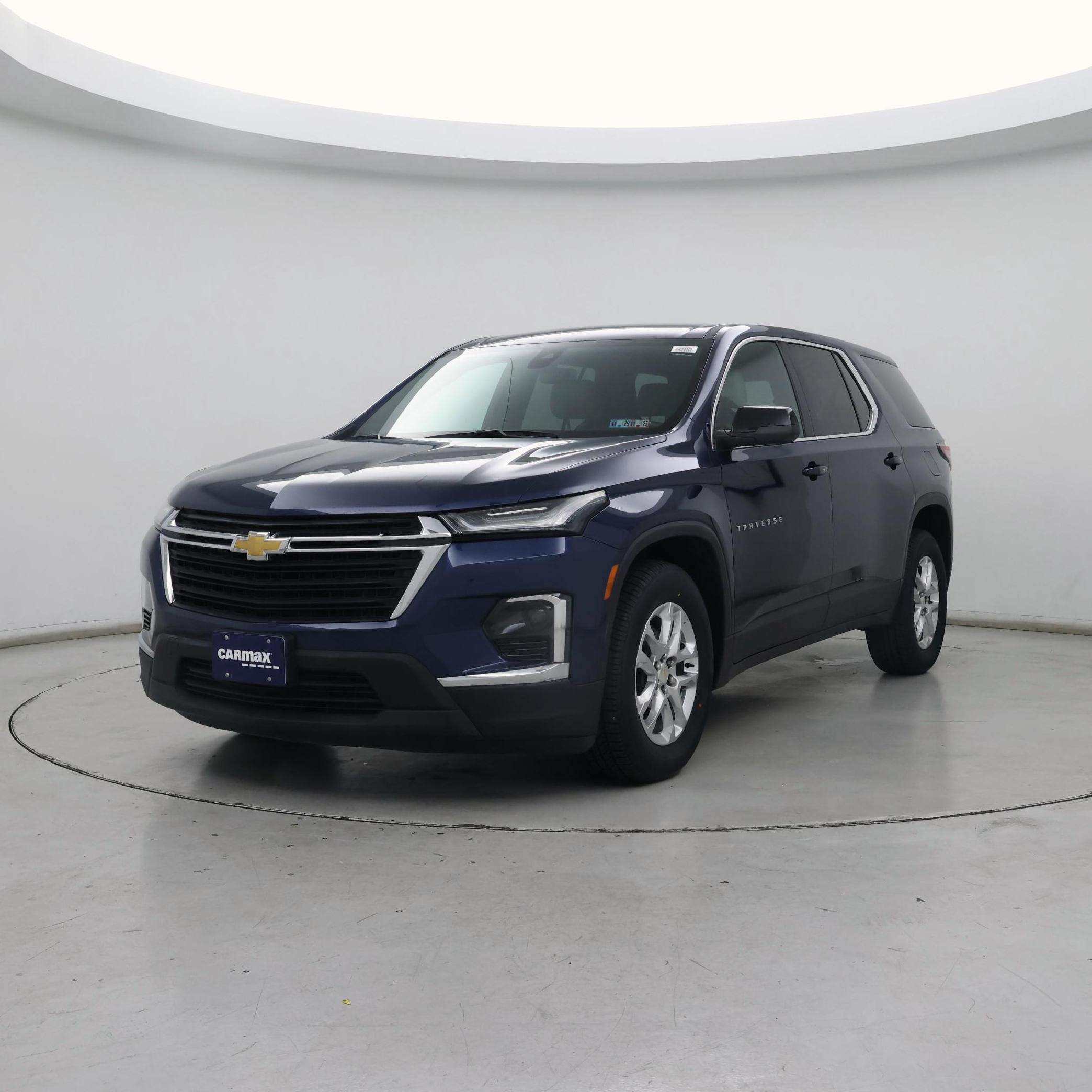 Thumbnail: 2023 Chevrolet Traverse - 4