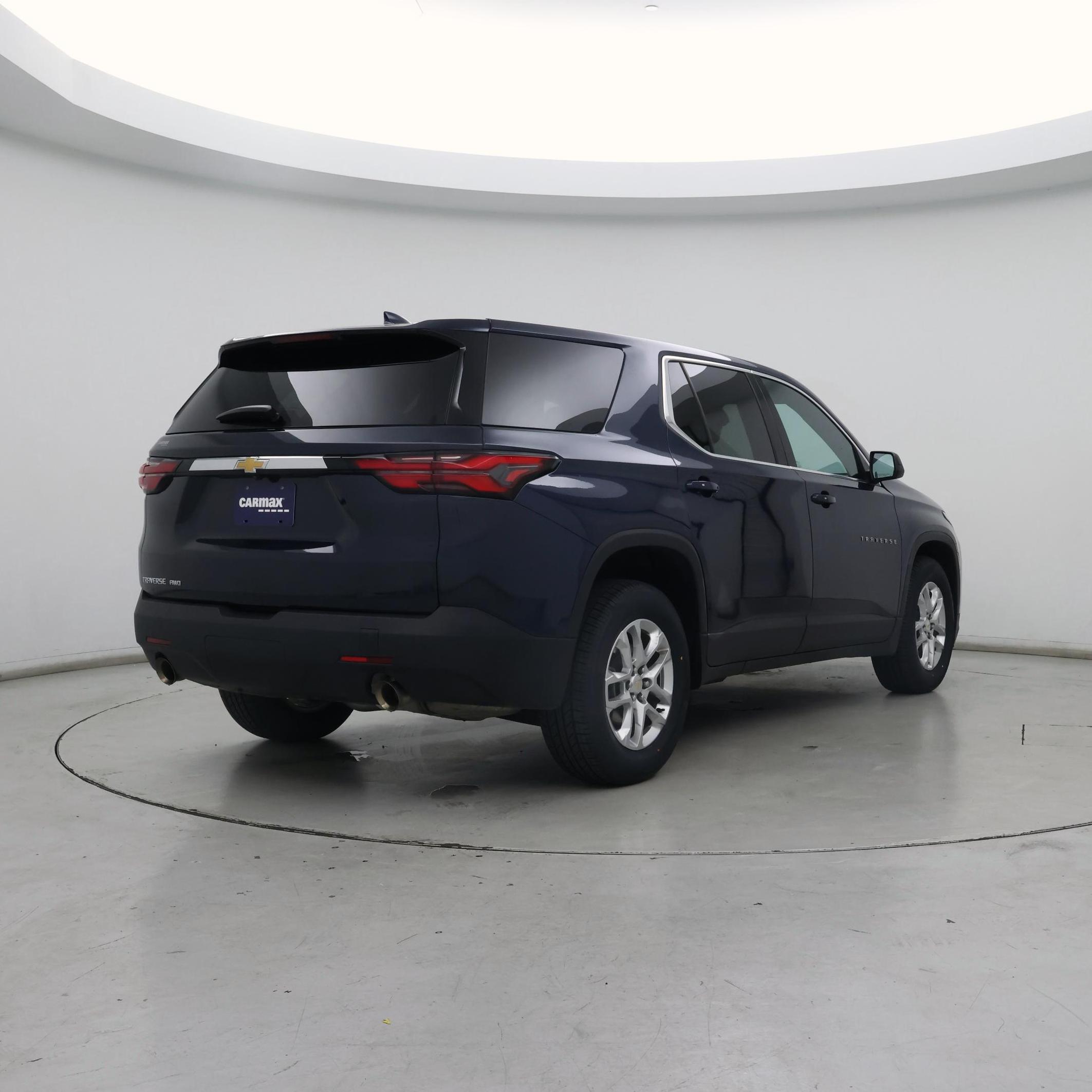 Thumbnail: 2023 Chevrolet Traverse - 8