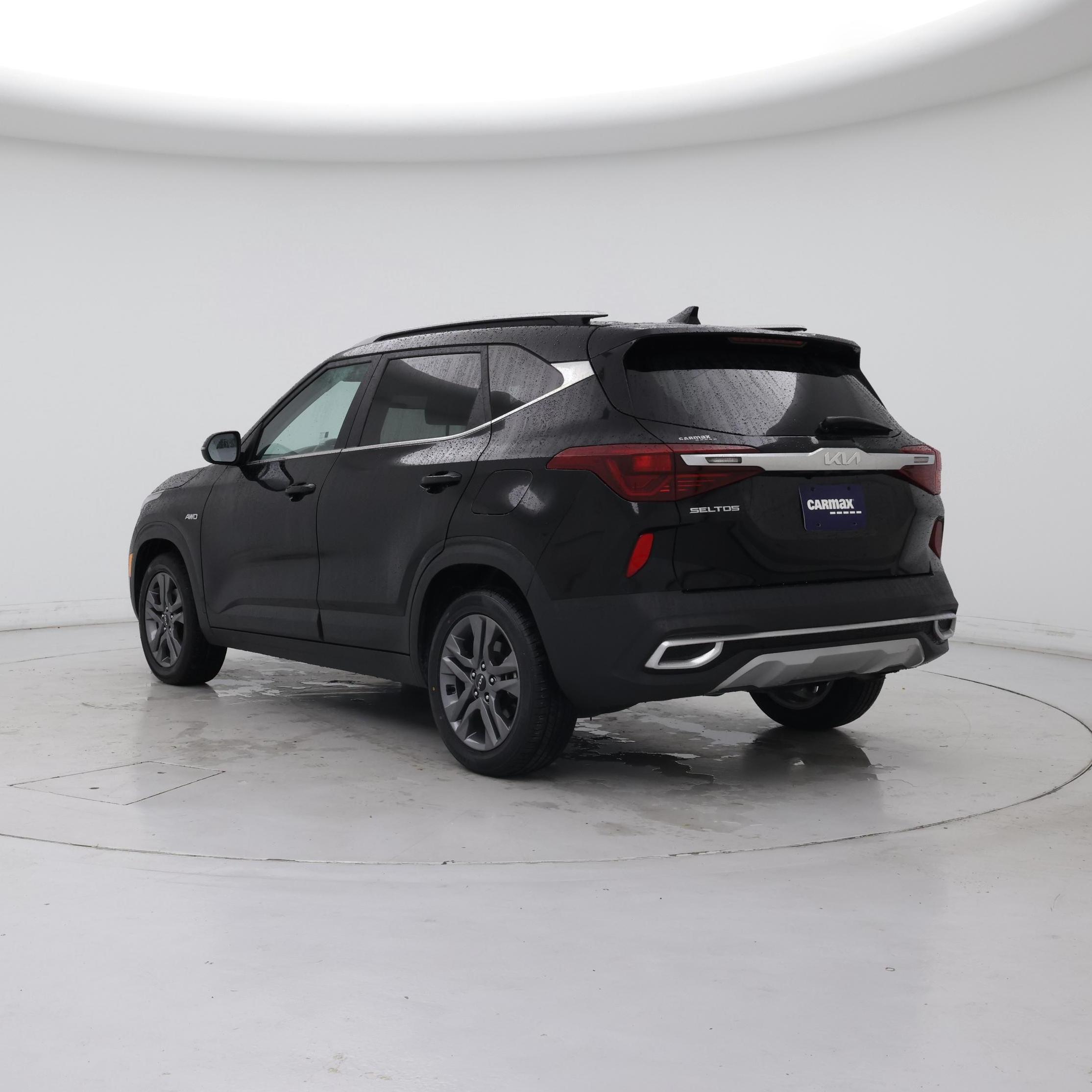 Thumbnail: 2023 Kia Seltos - 2