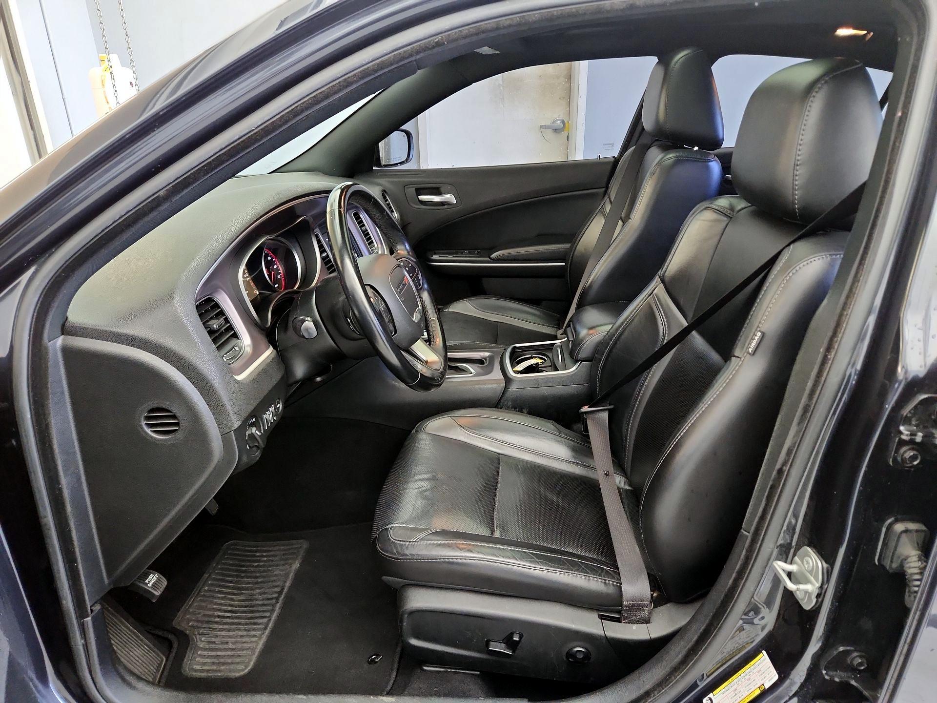 Thumbnail: 2019 Dodge Charger - 11