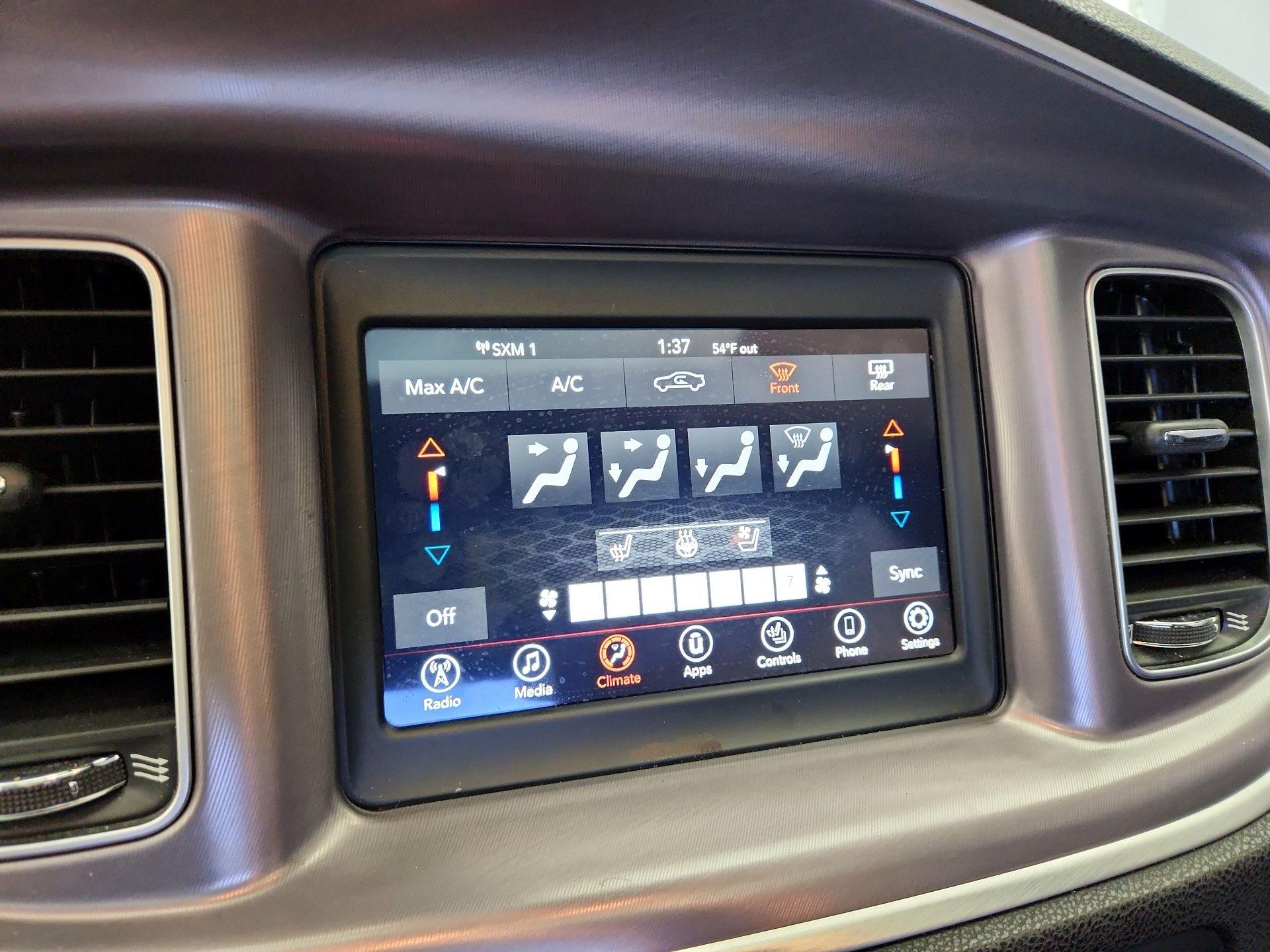 Thumbnail: 2019 Dodge Charger - 16