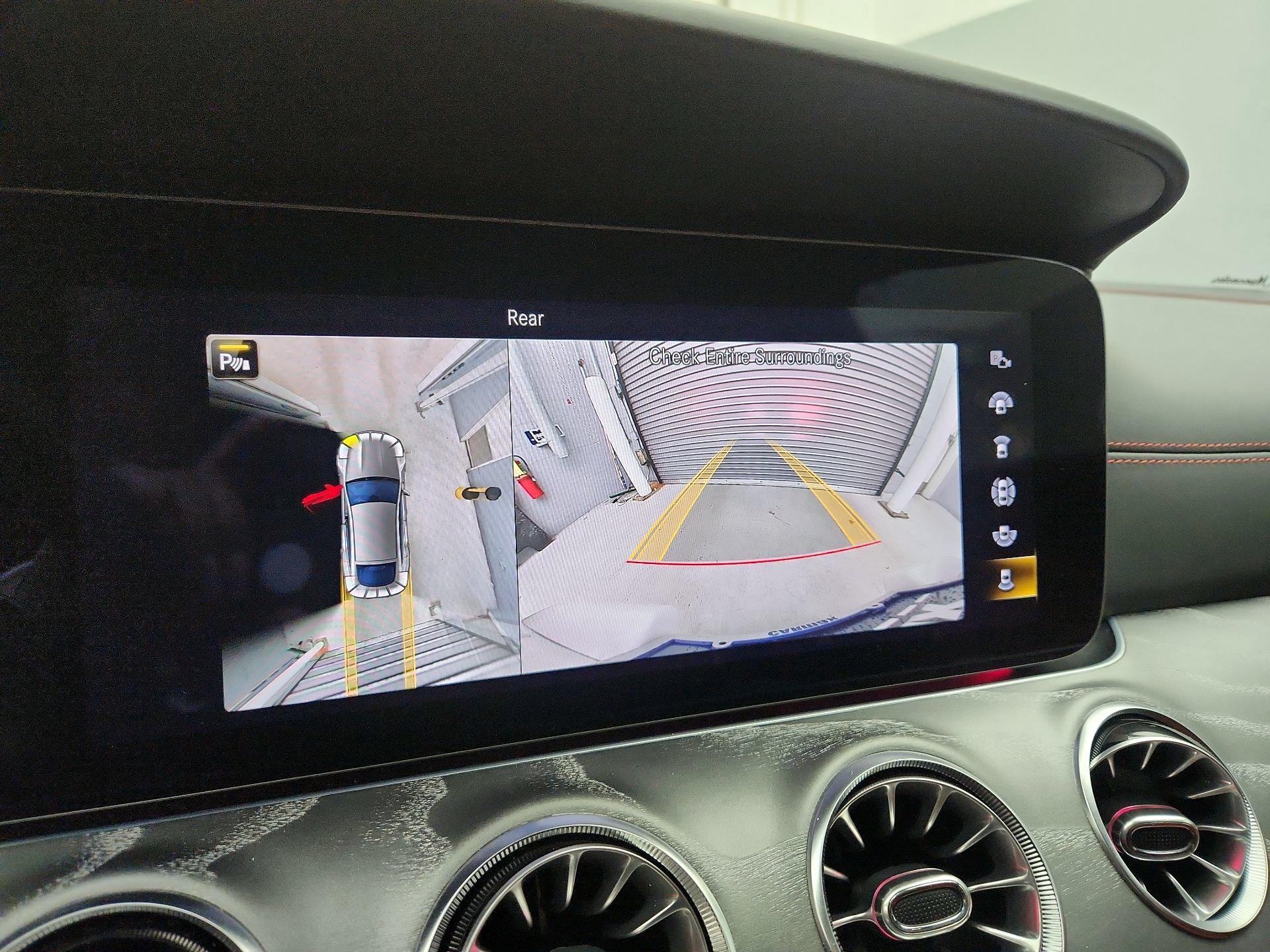 Thumbnail: 2021 Mercedes-Benz AMG GT - 15