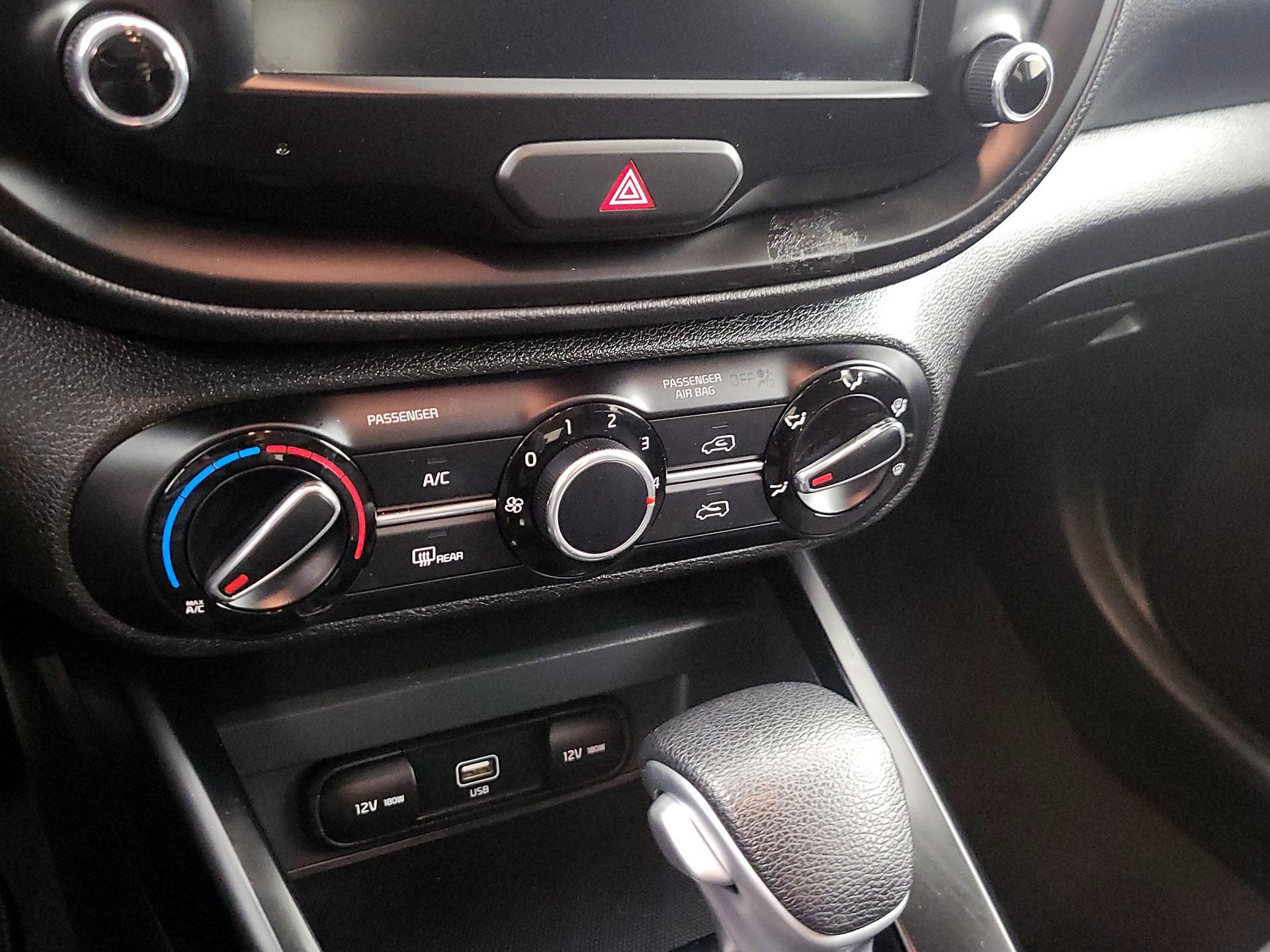 Thumbnail: 2022 Kia Soul - 16