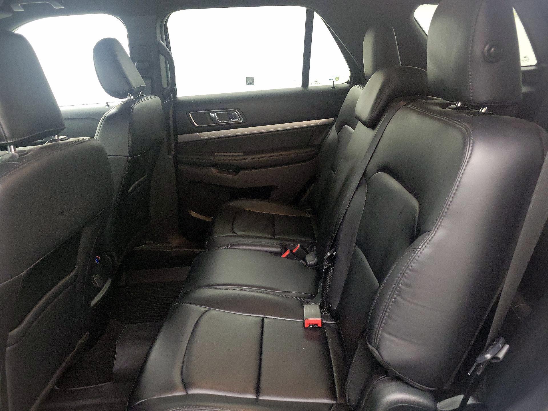 Thumbnail: 2019 Ford Explorer - 20