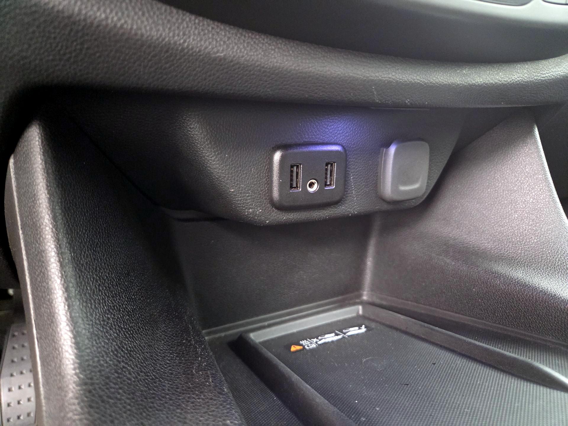 Thumbnail: 2023 Chevrolet Traverse - 18