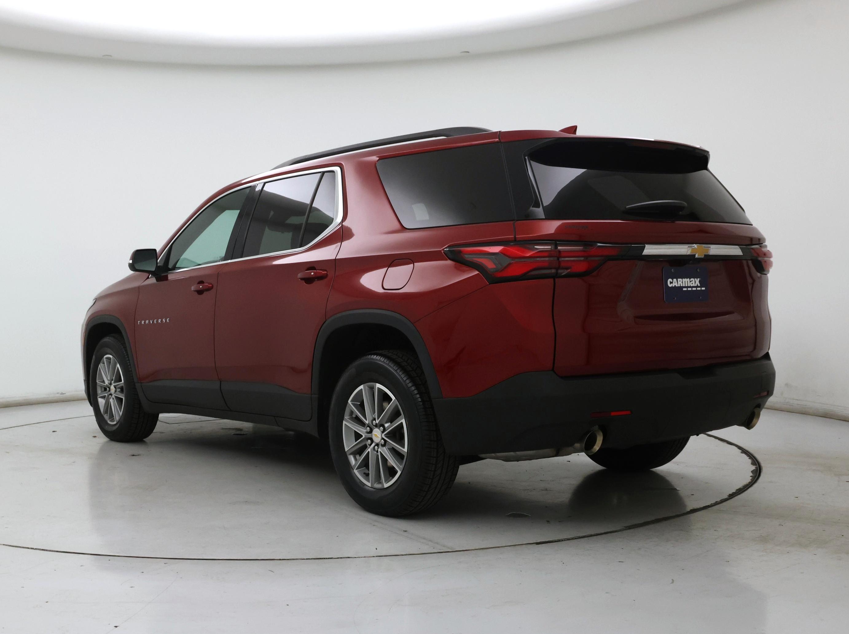 Thumbnail: 2023 Chevrolet Traverse - 2