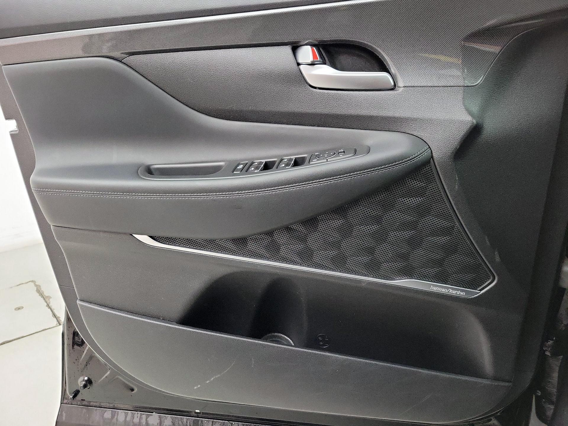 Thumbnail: 2021 Hyundai Santa Fe - 12